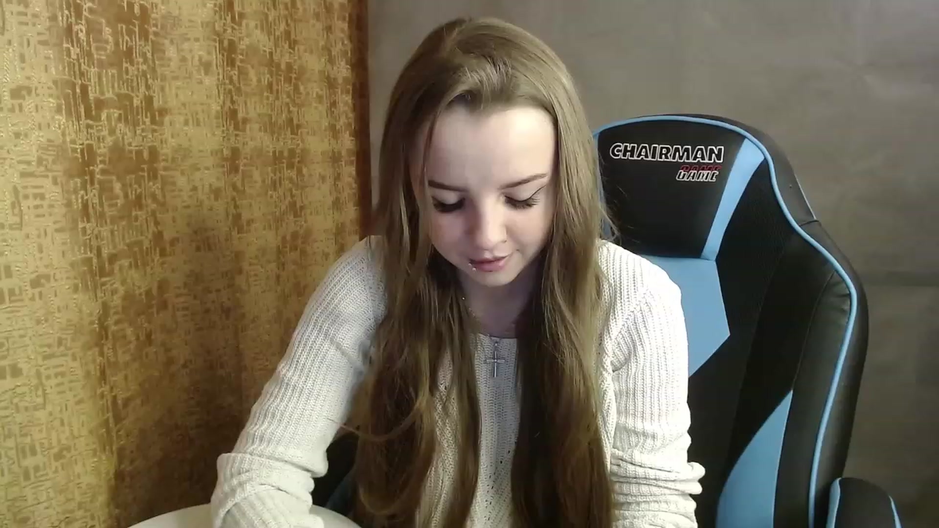 Gallery image thumbnail from Lio_noy's myfreecams stream on, 12/20/2022, 22:40 image 4 of 20