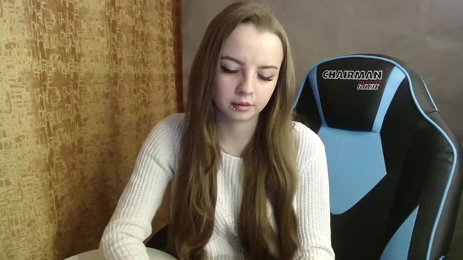 Gallery image thumbnail from Lio_noy's myfreecams stream on, 12/20/2022, 22:40 image 11 of 20
