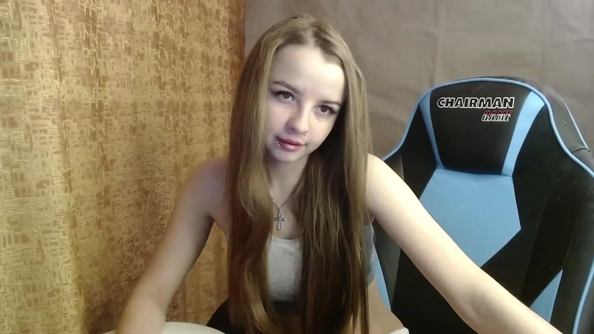 Gallery image thumbnail from Lio_noy's myfreecams stream on, 12/26/2022, 22:53 image 8 of 20