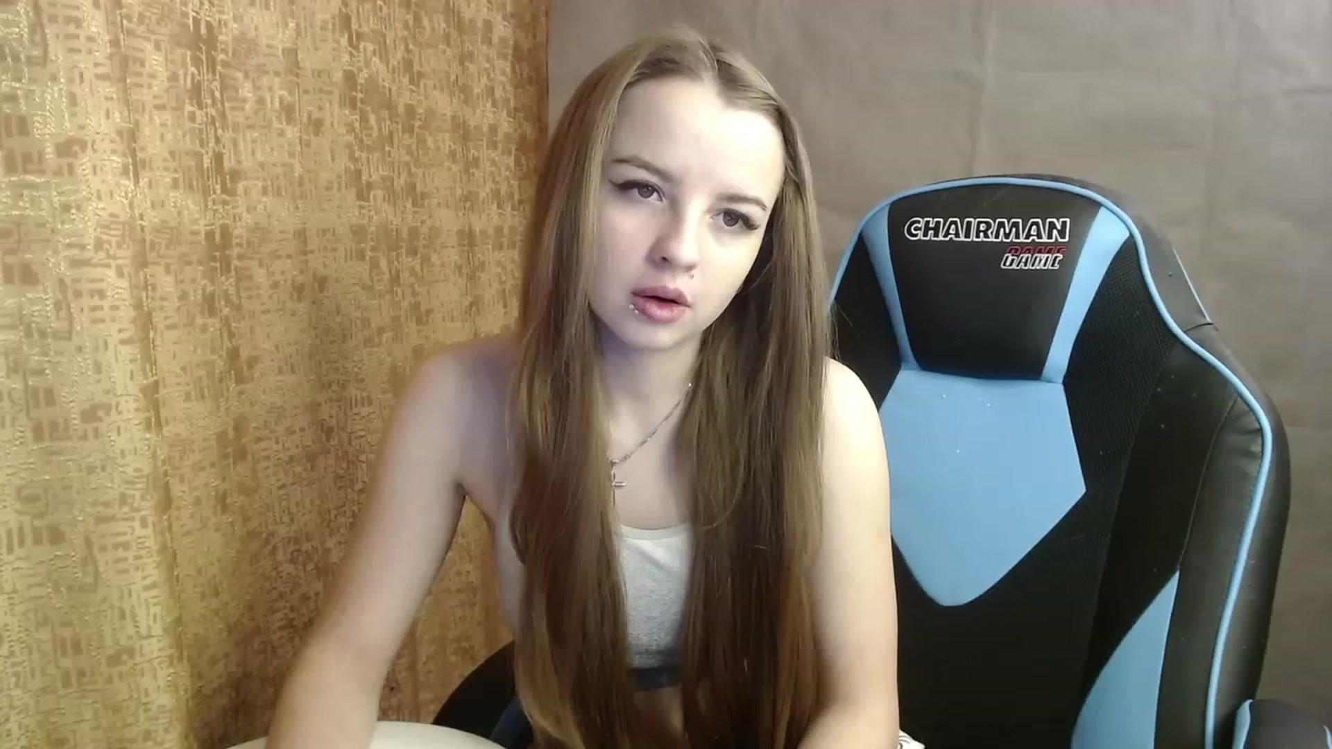 Gallery image thumbnail from Lio_noy's myfreecams stream on, 12/26/2022, 22:53 image 12 of 20