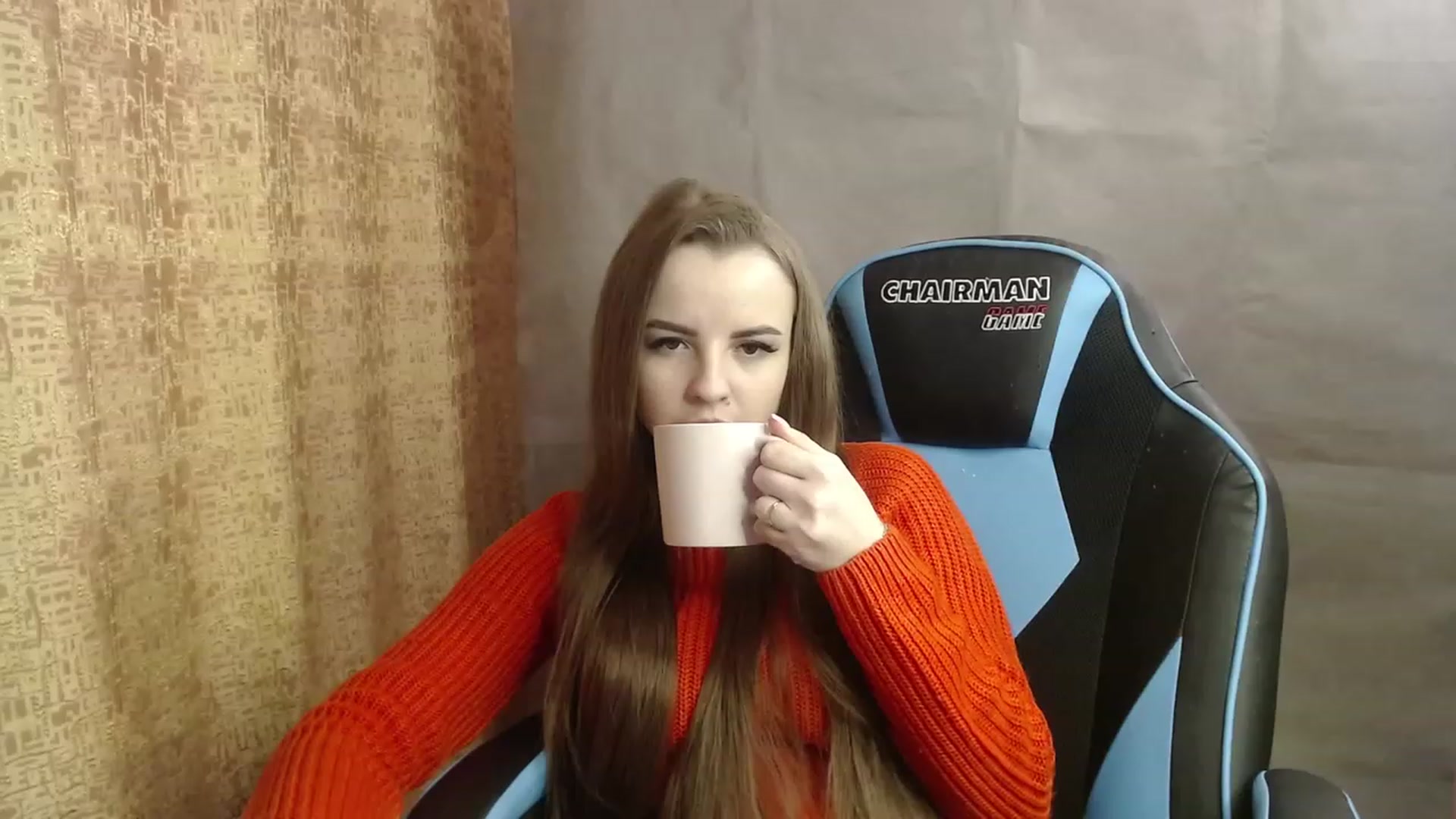 Gallery image thumbnail from Lio_noy's myfreecams stream on, 12/29/2022, 23:12 image 1 of 20