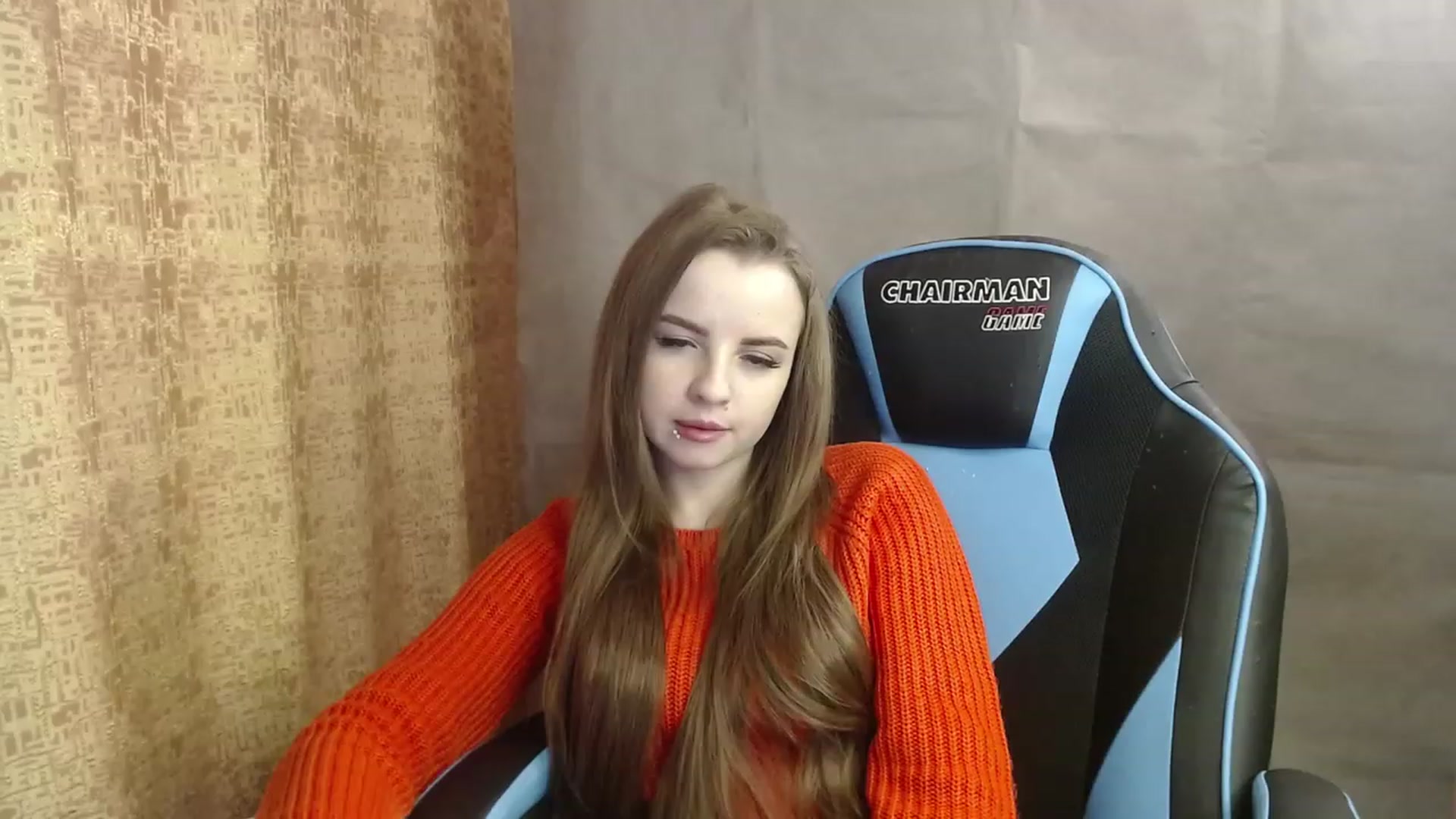 Gallery image thumbnail from Lio_noy's myfreecams stream on, 12/29/2022, 23:12 image 8 of 20
