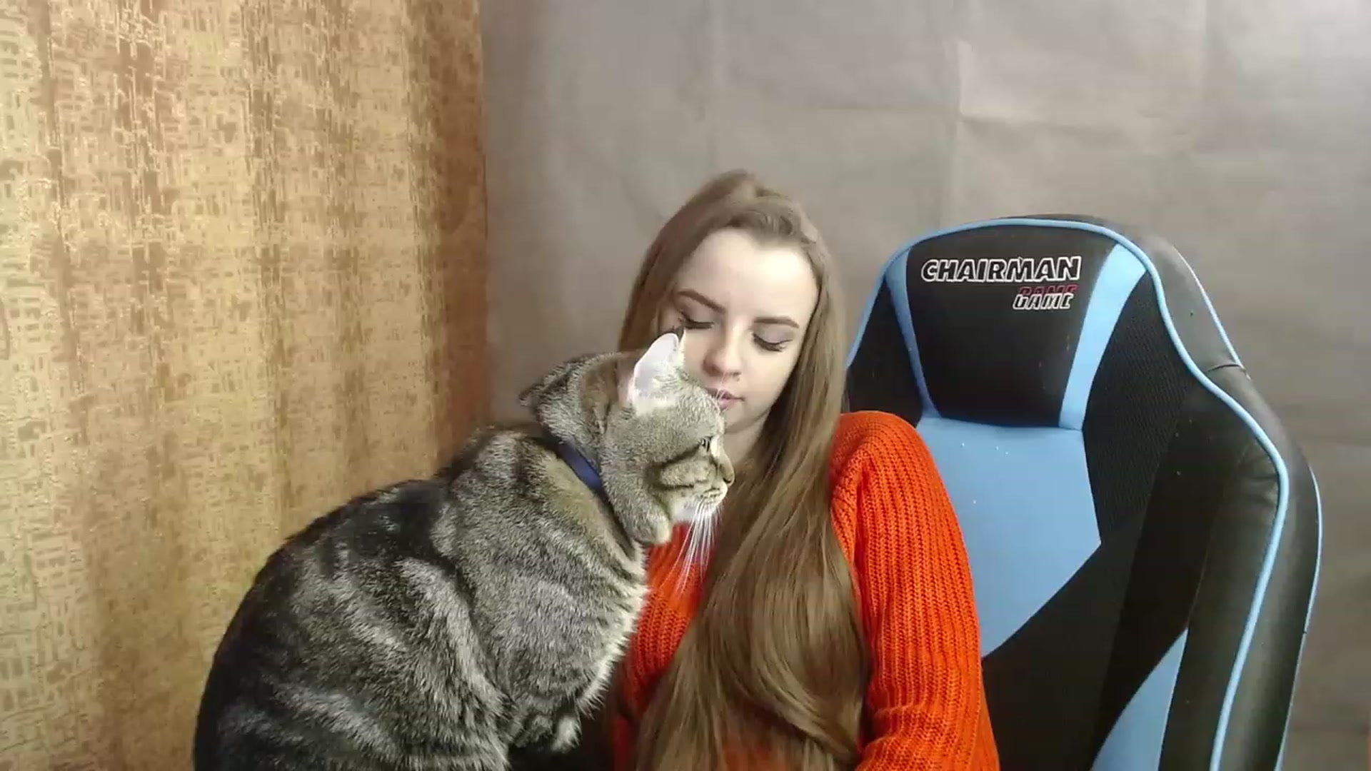 Gallery image thumbnail from Lio_noy's myfreecams stream on, 12/29/2022, 23:12 image 14 of 20