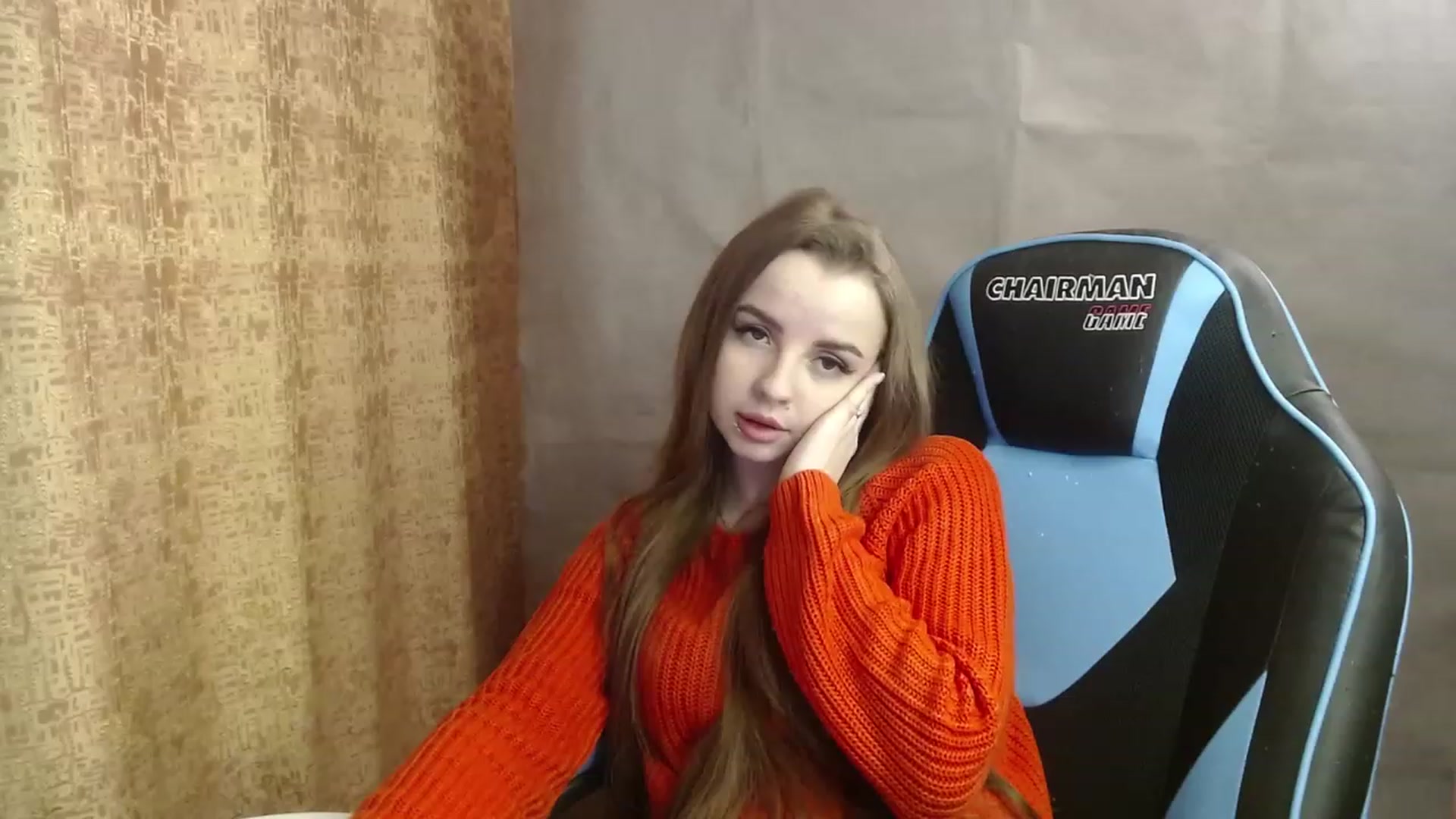 Gallery image thumbnail from Lio_noy's myfreecams stream on, 12/29/2022, 23:12 image 18 of 20