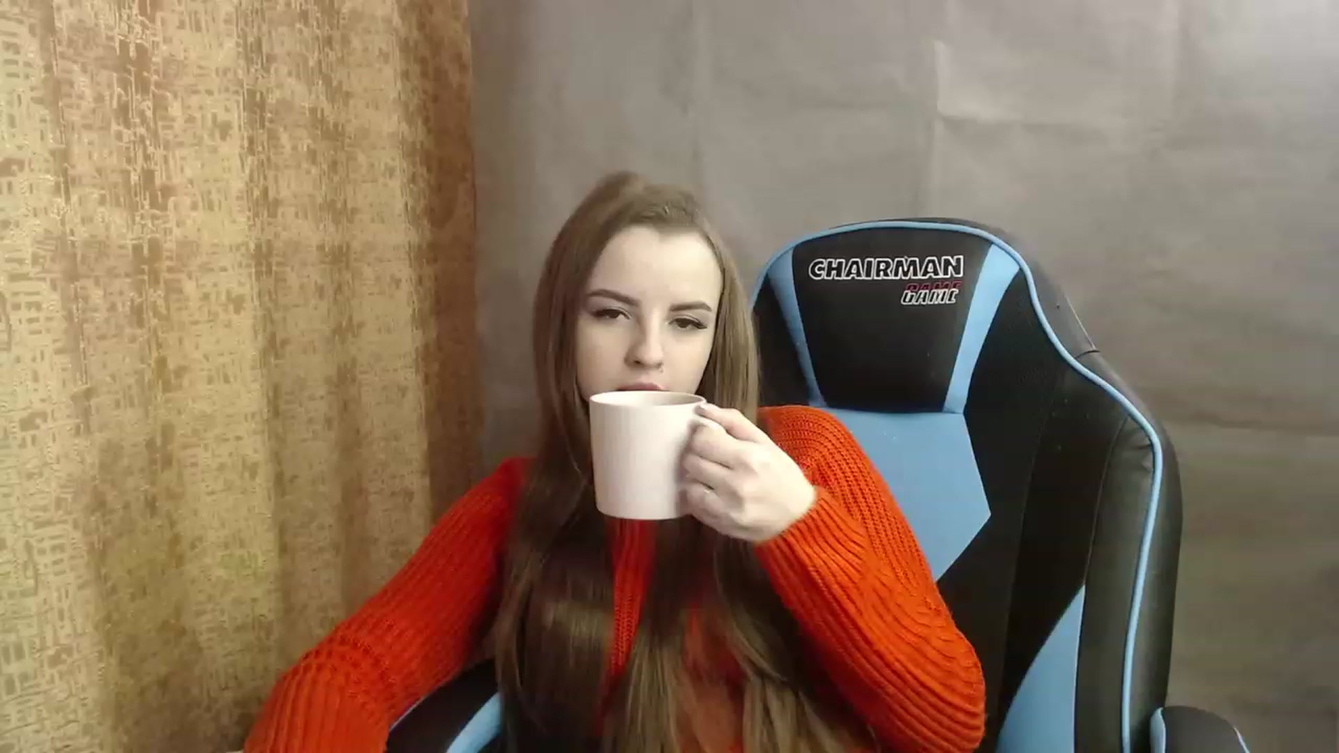 Gallery image thumbnail from Lio_noy's myfreecams stream on, 12/29/2022, 23:12 image 6 of 20