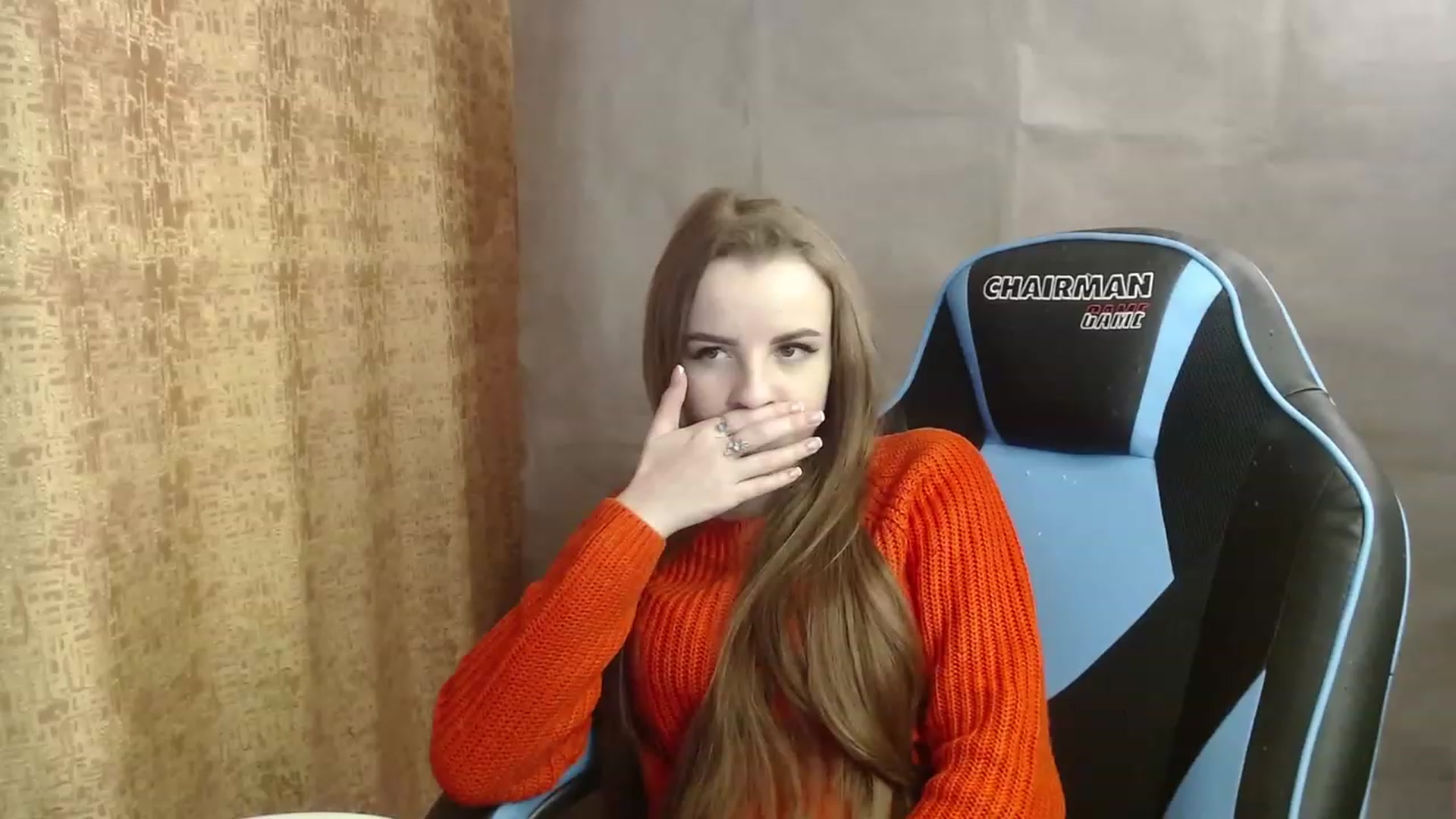 Gallery image thumbnail from Lio_noy's myfreecams stream on, 12/29/2022, 23:12 image 19 of 20