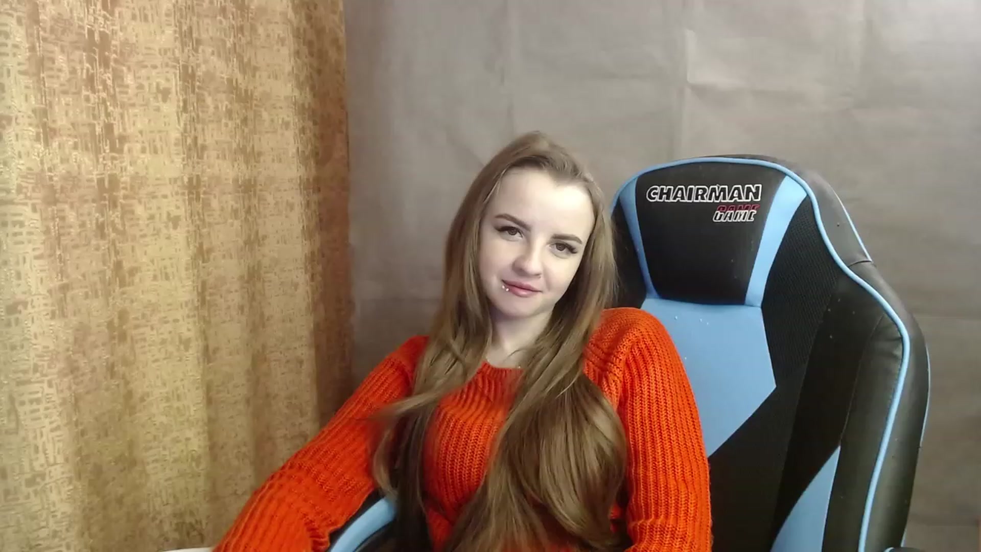 Gallery image thumbnail from Lio_noy's myfreecams stream on, 12/29/2022, 23:12 image 20 of 20