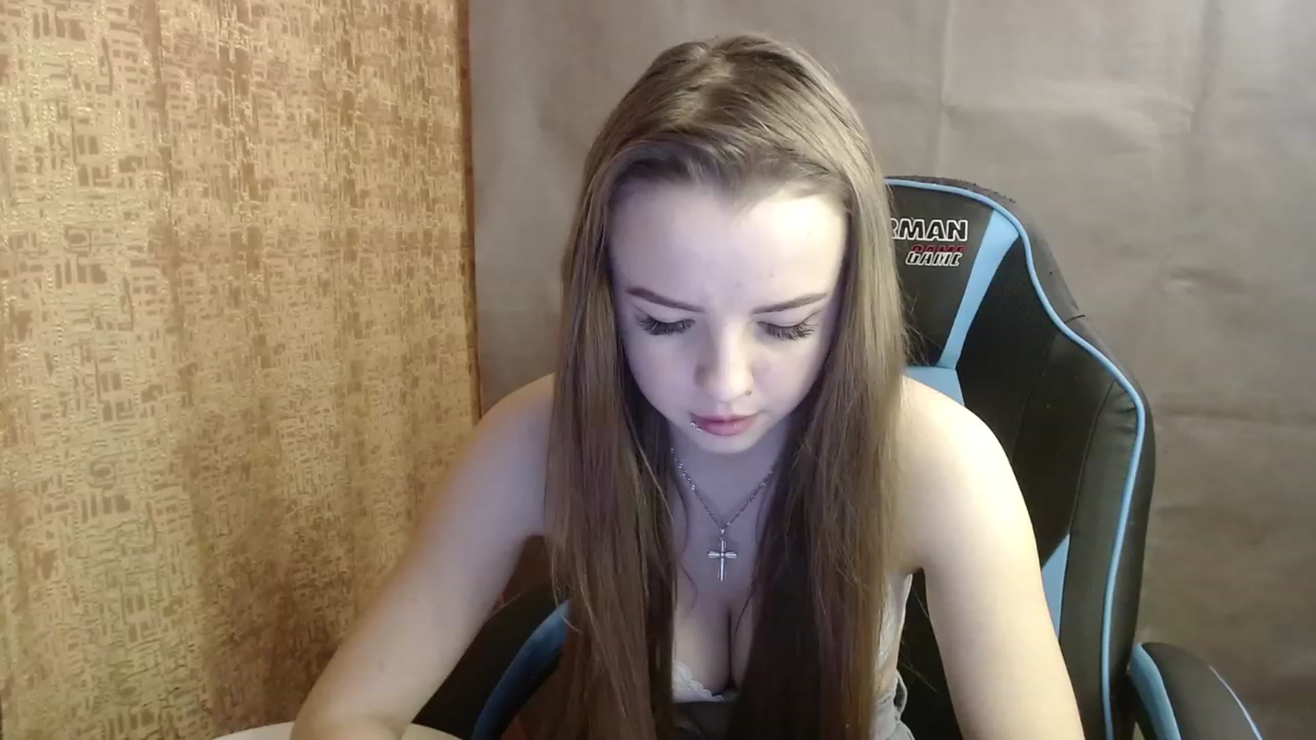 Gallery image thumbnail from Lio_noy's myfreecams stream on, 01/01/2023, 23:50 image 9 of 20