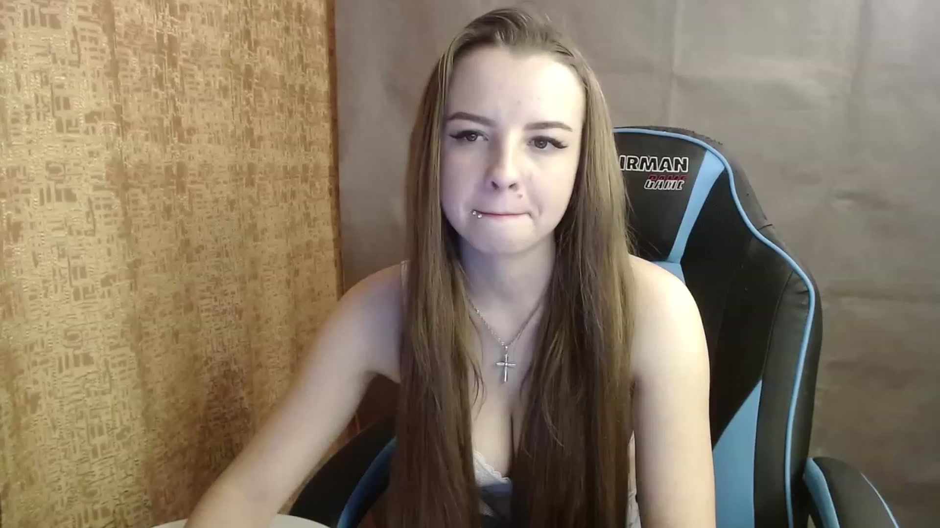Gallery image thumbnail from Lio_noy's myfreecams stream on, 01/01/2023, 23:50 image 15 of 20