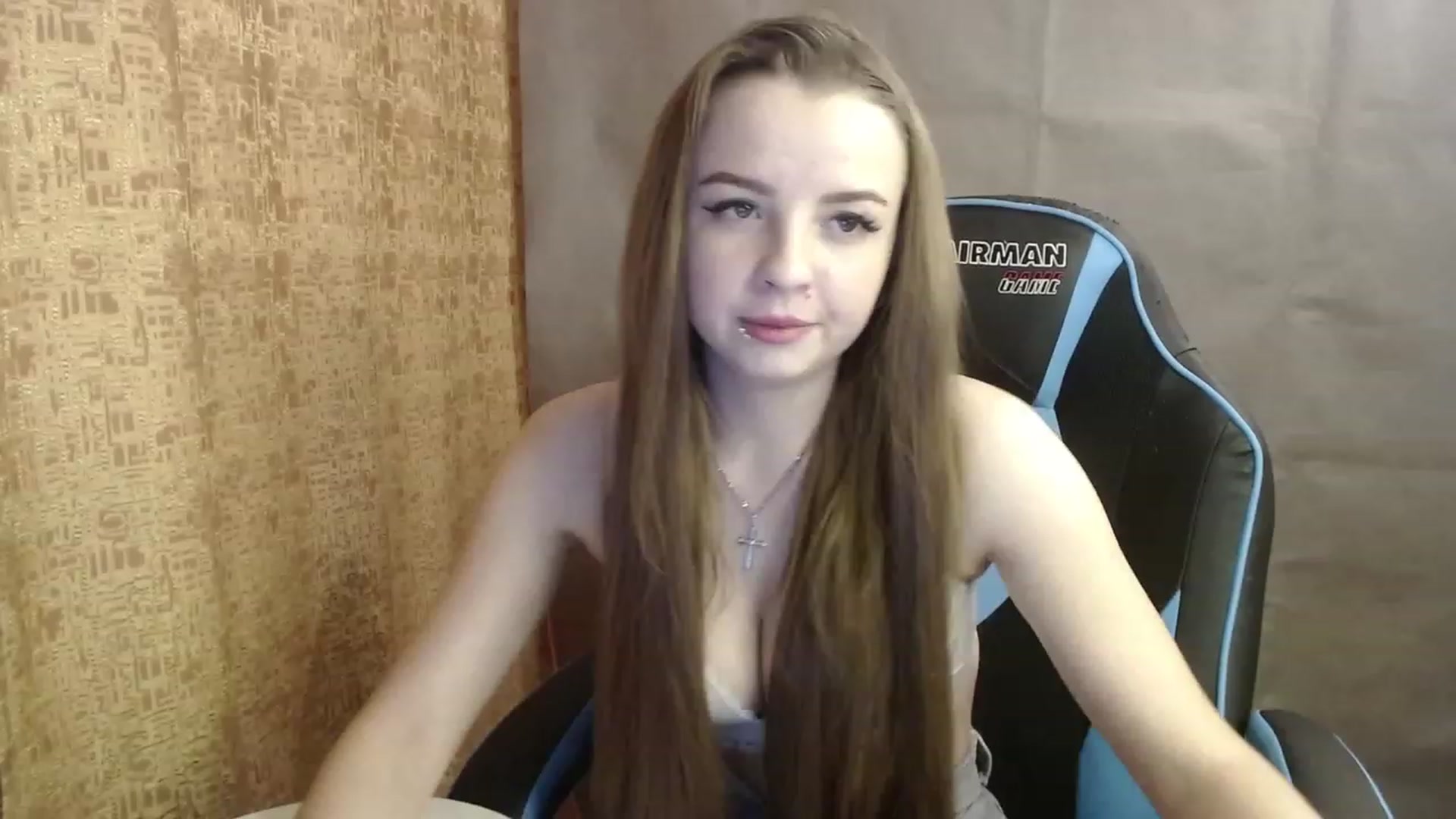 Gallery image thumbnail from Lio_noy's myfreecams stream on, 01/01/2023, 23:50 image 13 of 20