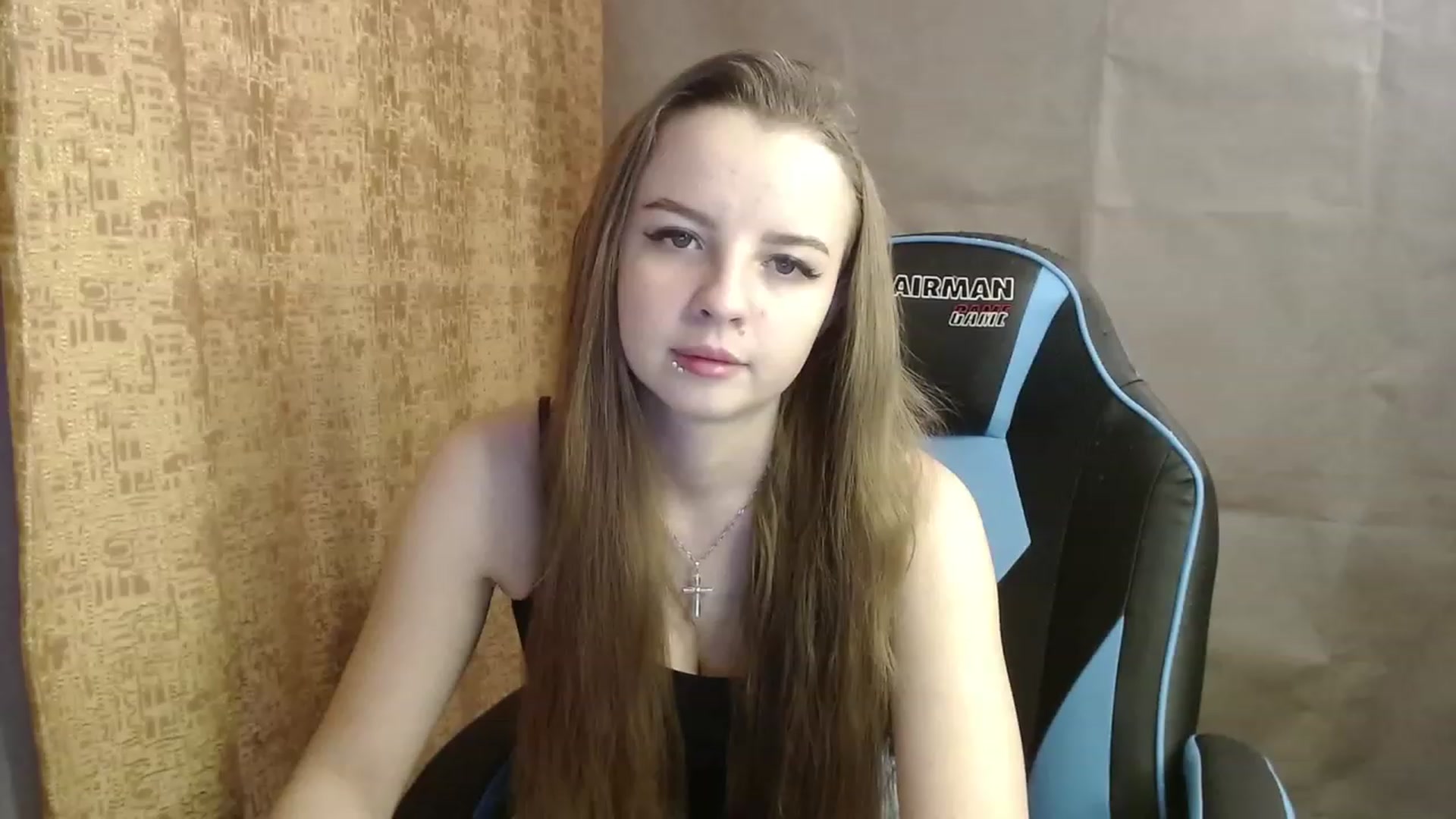 Gallery image thumbnail from Lio_noy's myfreecams stream on, 01/02/2023, 23:08 image 6 of 20