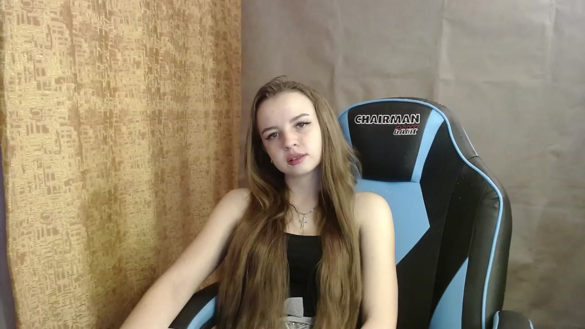 Gallery image thumbnail from Lio_noy's myfreecams stream on, 01/02/2023, 23:08 image 18 of 20