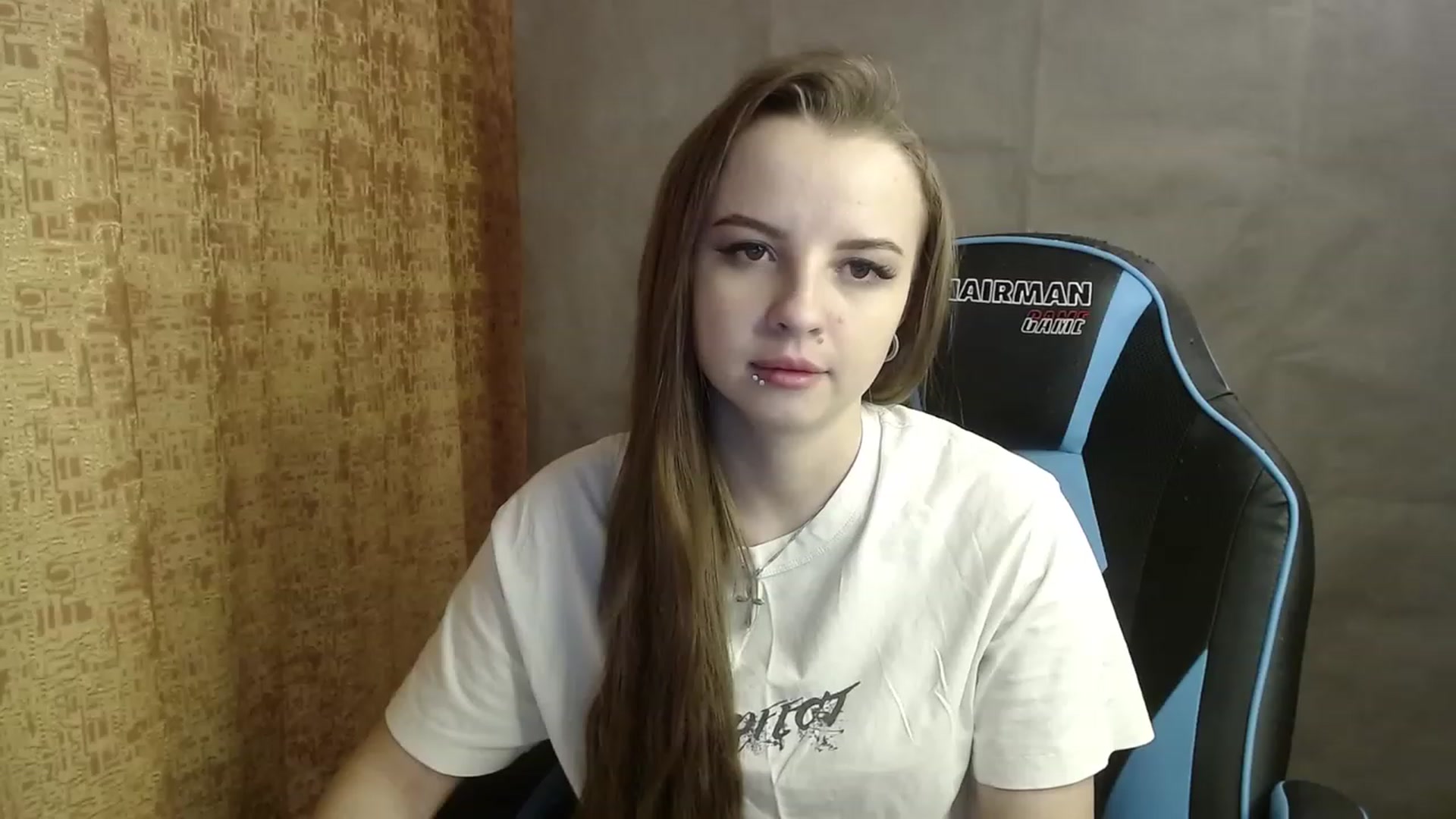 Gallery image thumbnail from Lio_noy's myfreecams stream on, 01/04/2023, 01:22 image 6 of 20