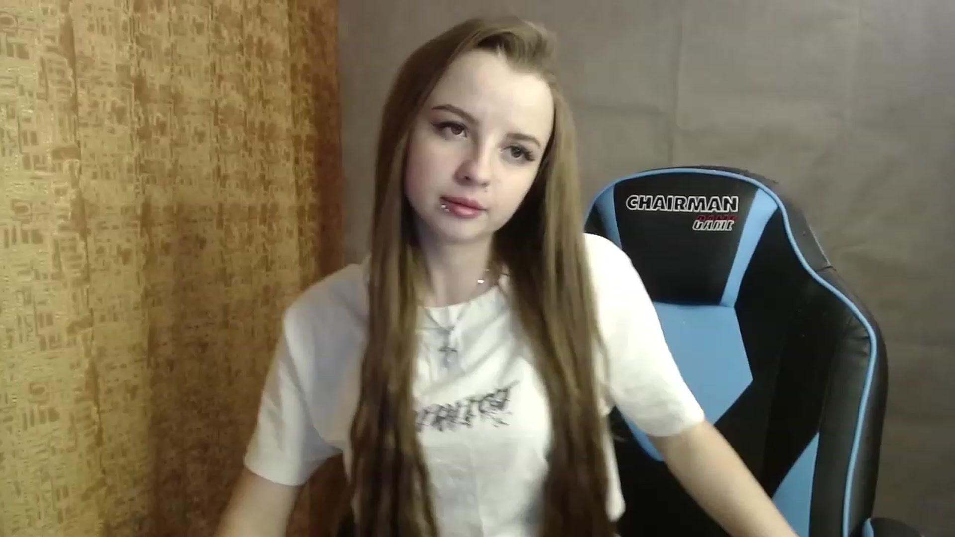 Gallery image thumbnail from Lio_noy's myfreecams stream on, 01/04/2023, 01:22 image 11 of 20