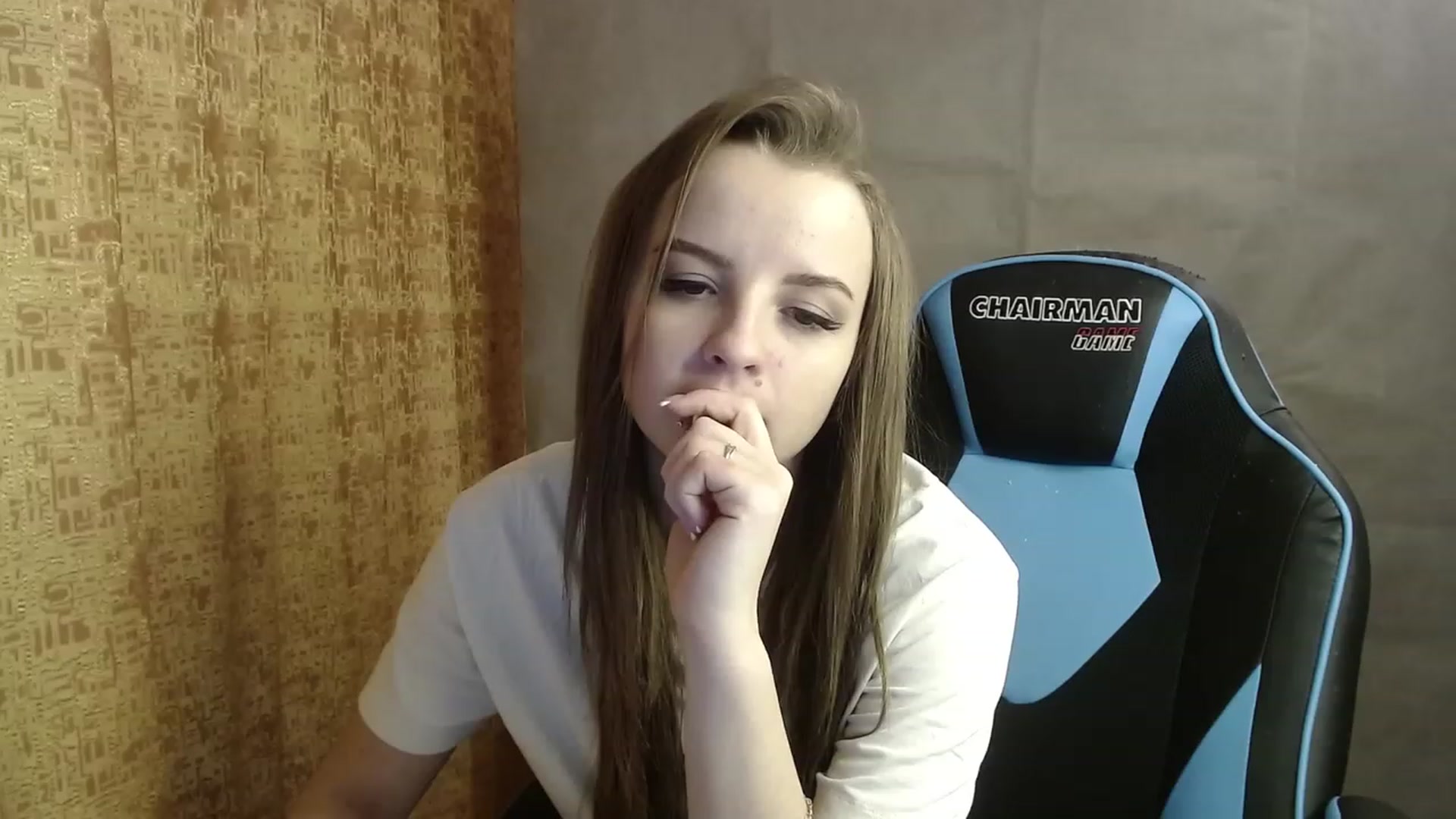 Gallery image thumbnail from Lio_noy's myfreecams stream on, 01/04/2023, 01:22 image 13 of 20