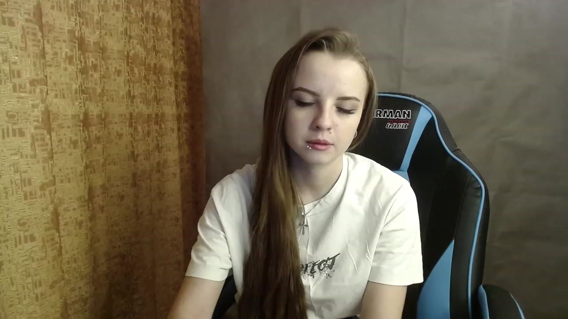 Gallery image thumbnail from Lio_noy's myfreecams stream on, 01/04/2023, 01:22 image 4 of 20