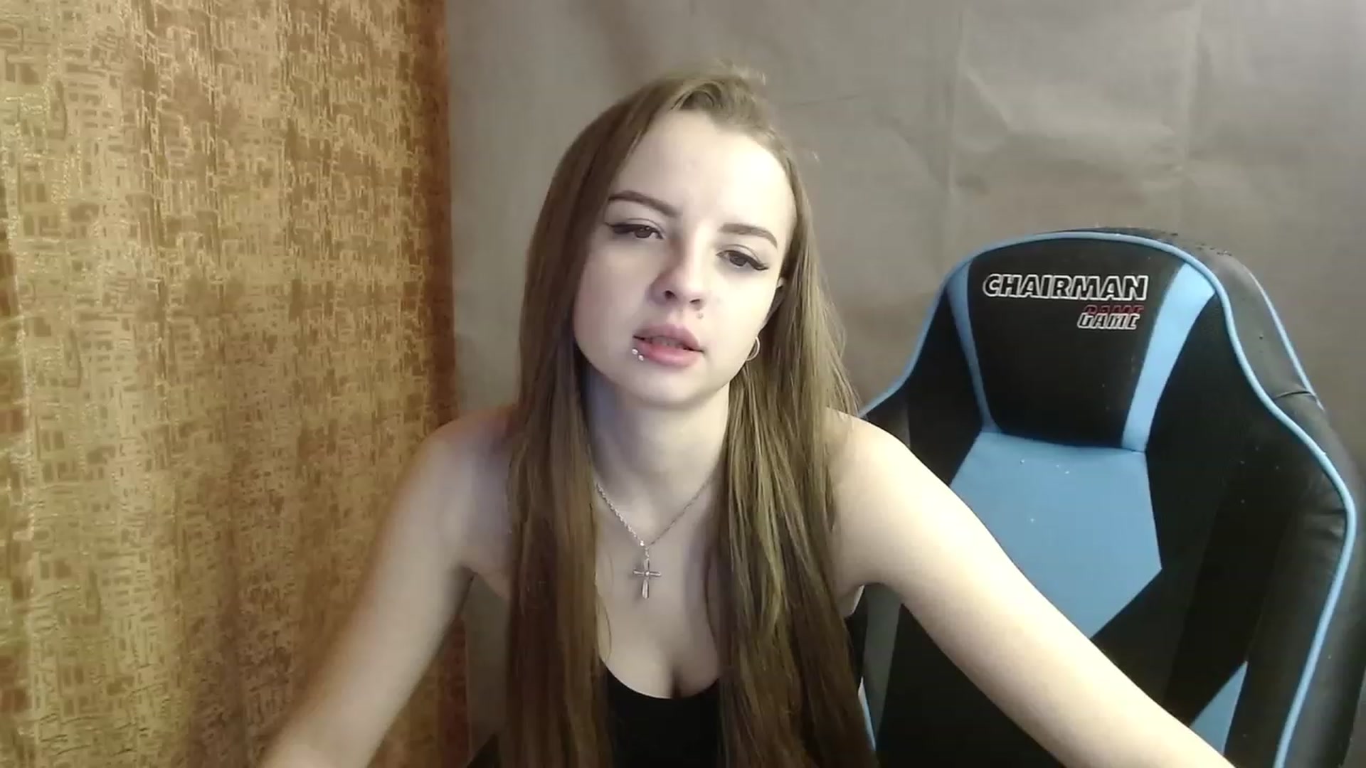 Gallery image thumbnail from Lio_noy's myfreecams stream on, 01/05/2023, 24:14 image 6 of 20