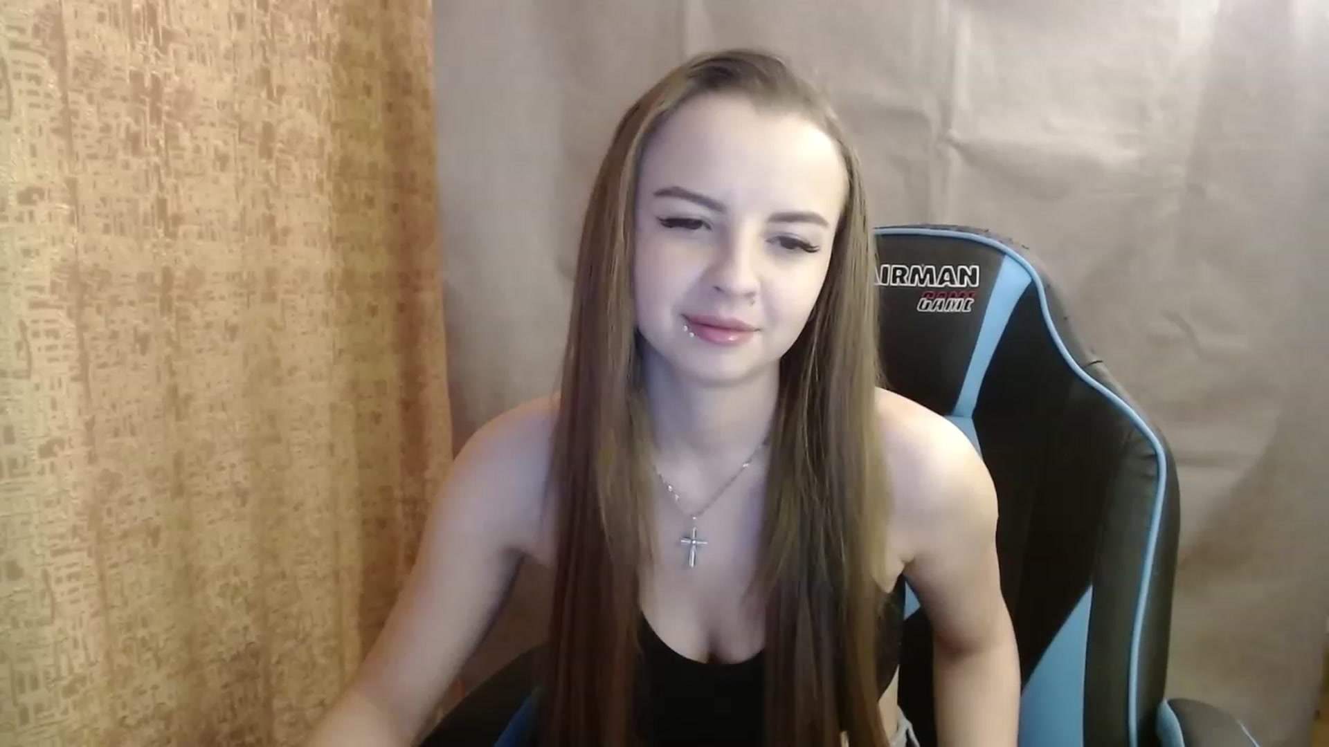 Gallery image thumbnail from Lio_noy's myfreecams stream on, 01/10/2023, 18:43 image 3 of 20
