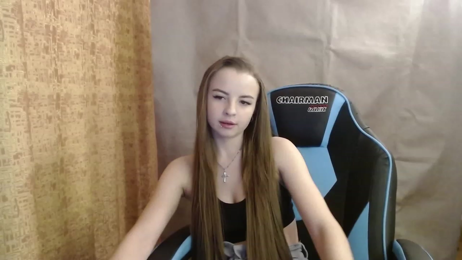 Gallery image thumbnail from Lio_noy's myfreecams stream on, 01/10/2023, 18:43 image 2 of 20
