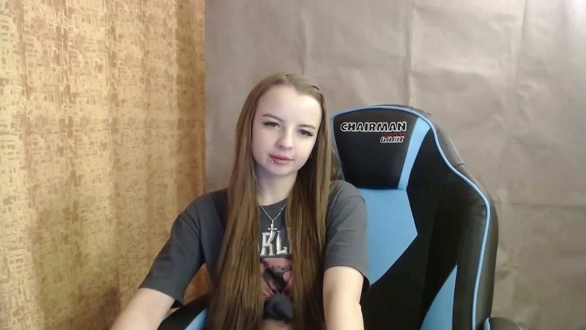 Gallery image thumbnail from Lio_noy's myfreecams stream on, 01/13/2023, 03:11 image 5 of 20