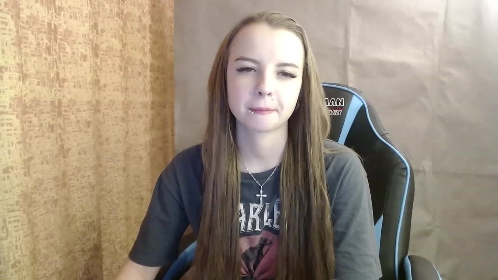 Gallery image thumbnail from Lio_noy's myfreecams stream on, 01/13/2023, 03:11 image 1 of 20