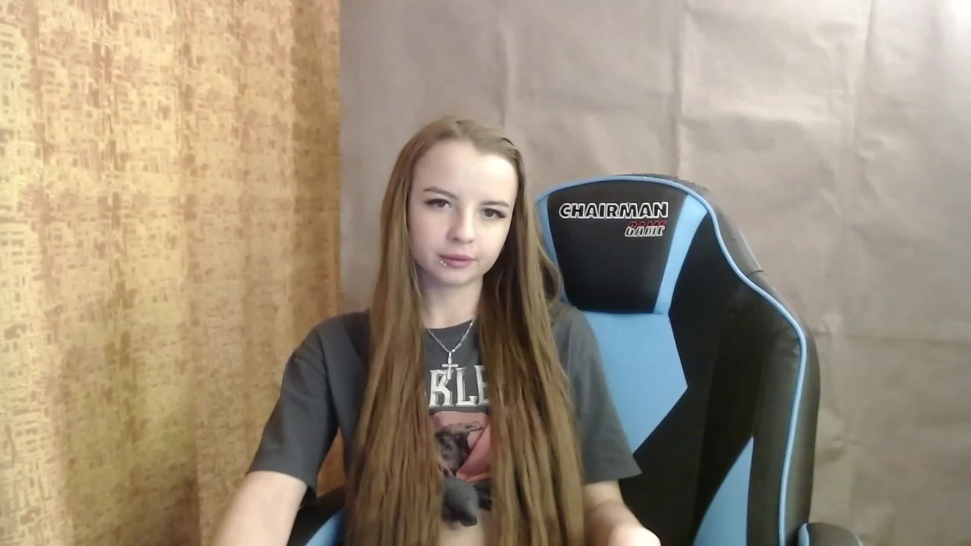 Gallery image thumbnail from Lio_noy's myfreecams stream on, 01/13/2023, 03:11 image 2 of 20