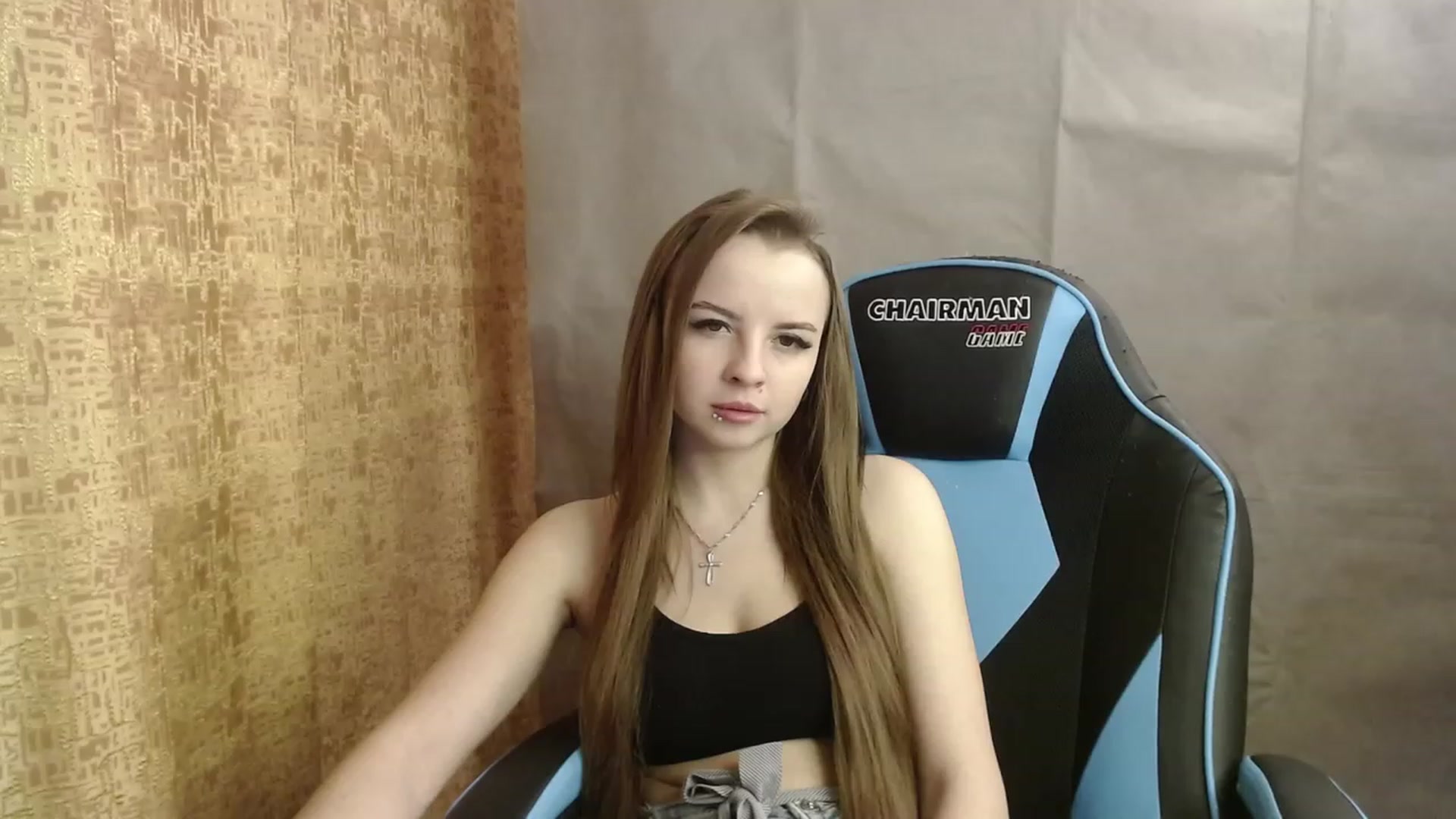 Gallery image thumbnail from Lio_noy's myfreecams stream on, 01/16/2023, 01:10 image 10 of 20