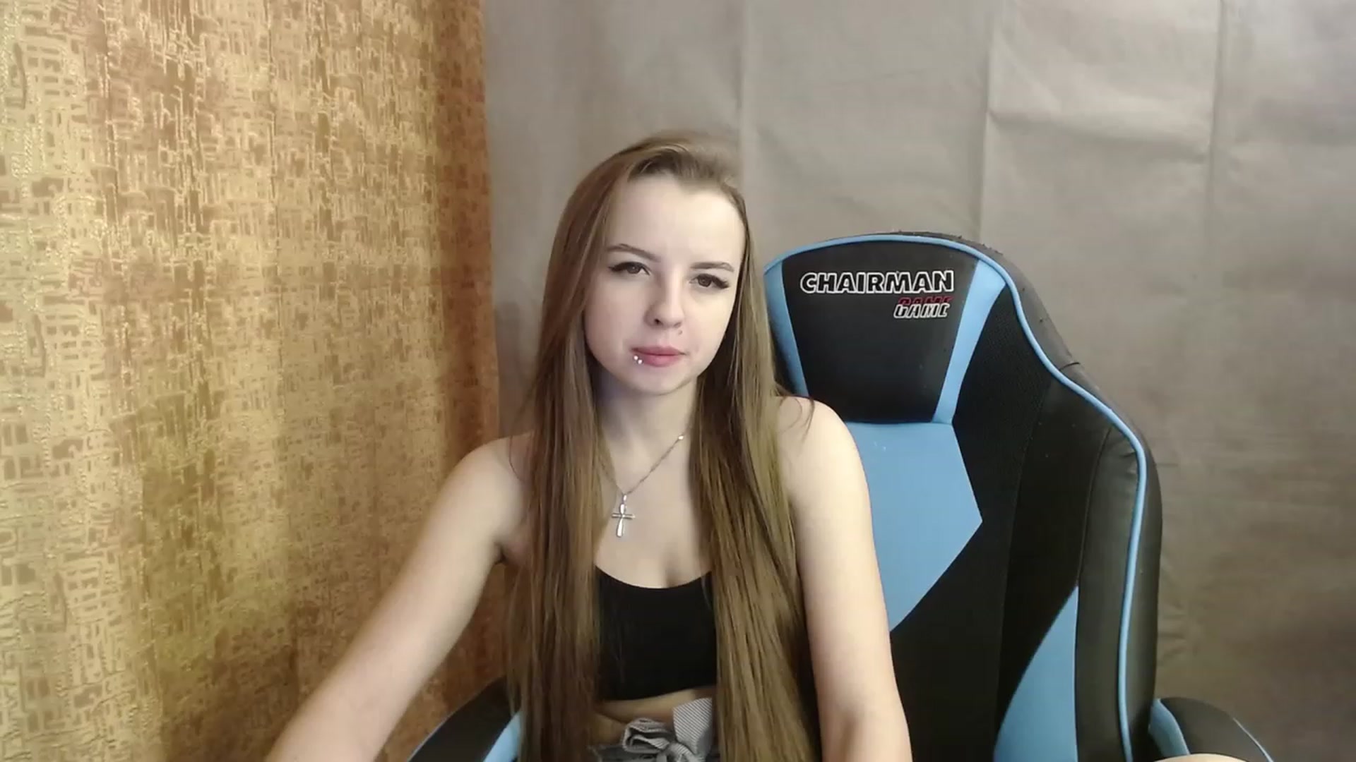 Gallery image thumbnail from Lio_noy's myfreecams stream on, 01/16/2023, 01:10 image 1 of 20