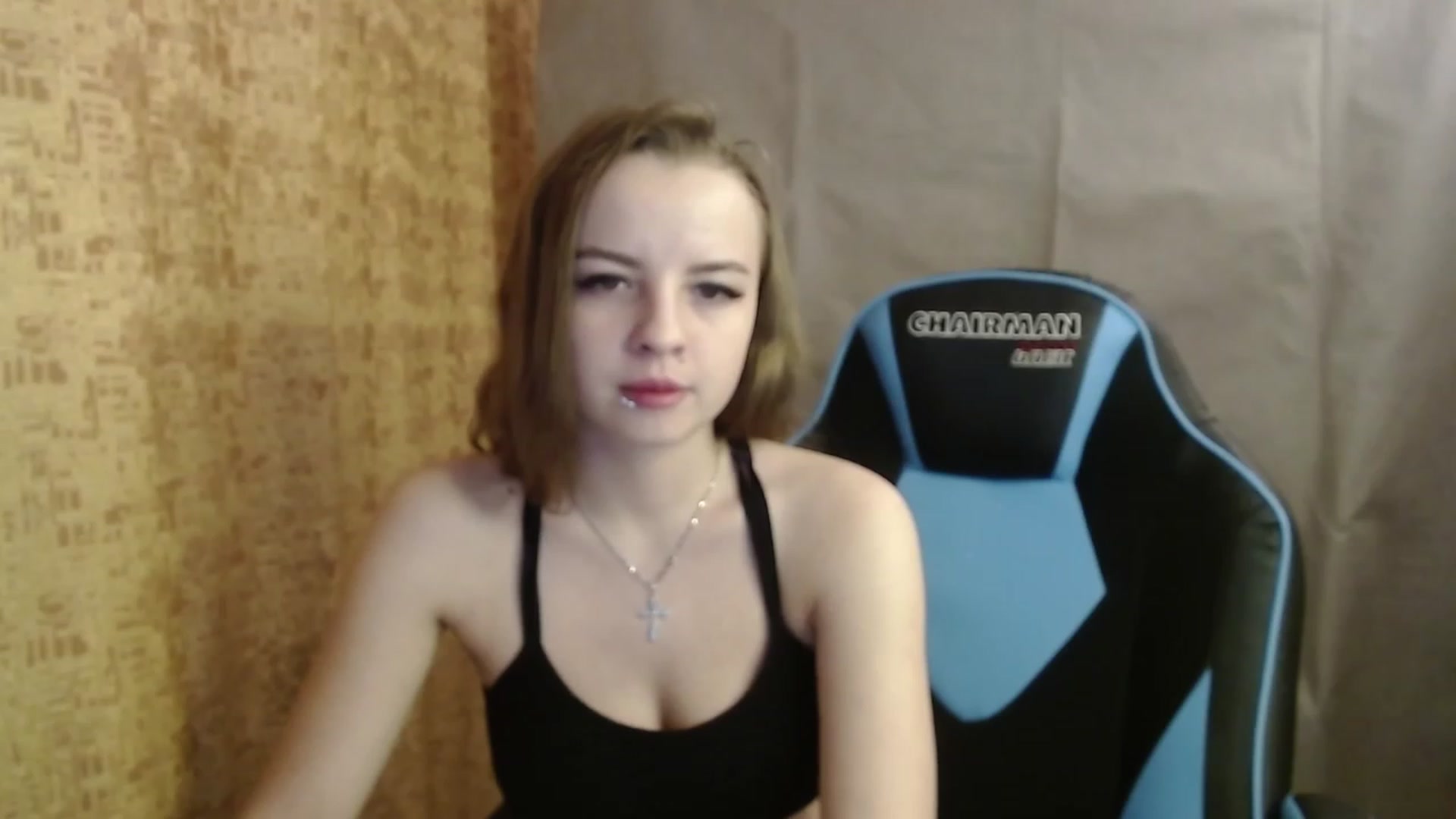 Gallery image thumbnail from Lio_noy's myfreecams stream on, 01/17/2023, 24:01 image 9 of 20