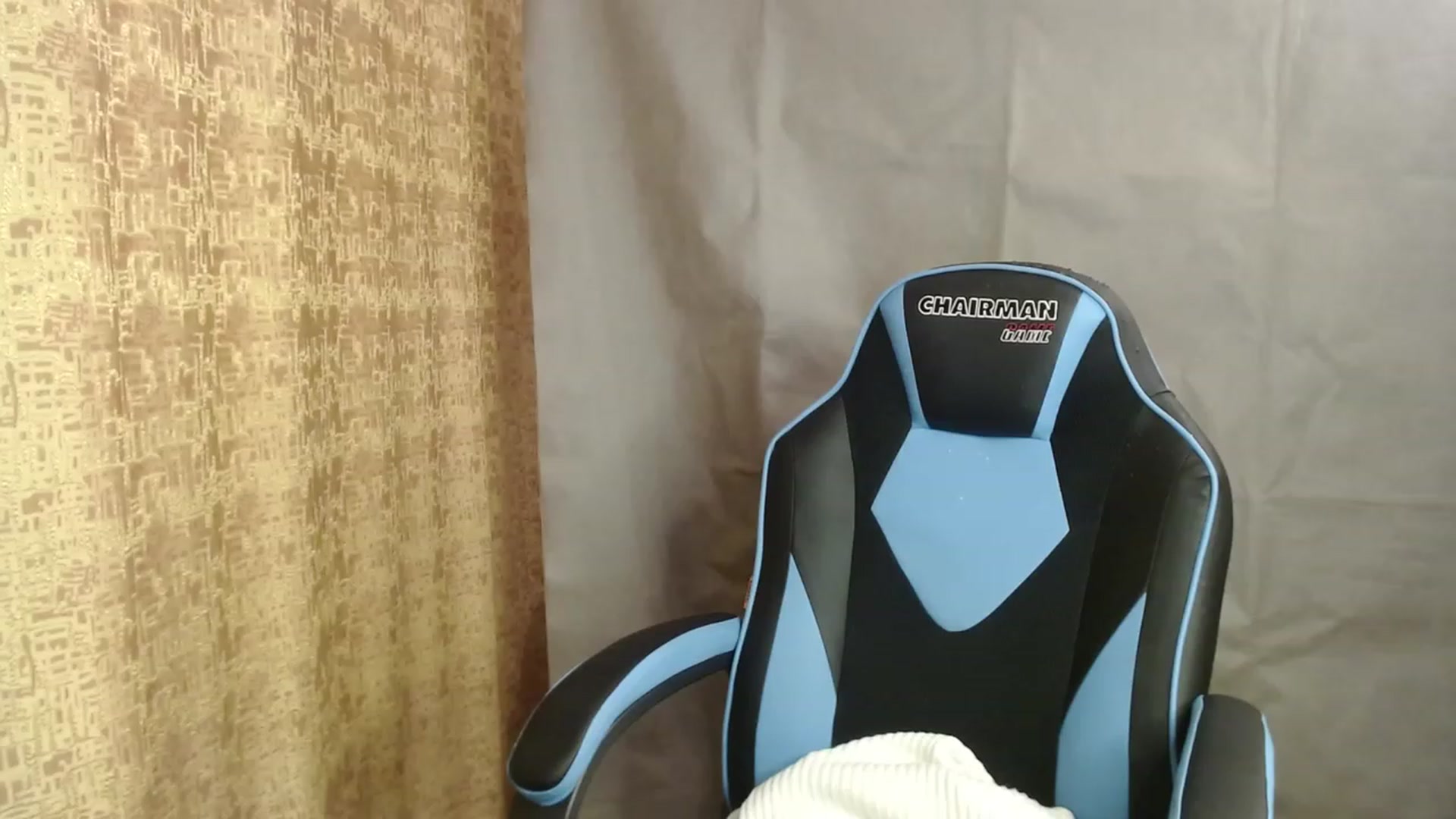 Gallery image thumbnail from Lio_noy's myfreecams stream on, 01/17/2023, 17:42 image 19 of 20