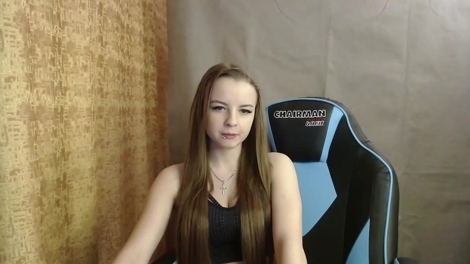 Gallery image thumbnail from Lio_noy's myfreecams stream on, 01/19/2023, 18:57 image 11 of 20