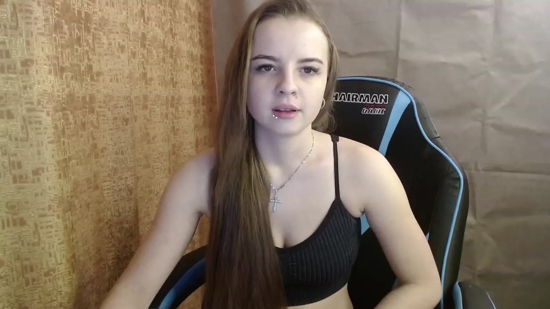 Gallery image thumbnail from Lio_noy's myfreecams stream on, 02/04/2023, 22:27 image 4 of 20