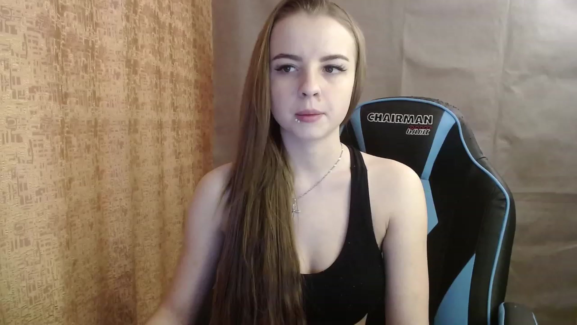 Gallery image thumbnail from Lio_noy's myfreecams stream on, 02/06/2023, 15:06 image 3 of 20