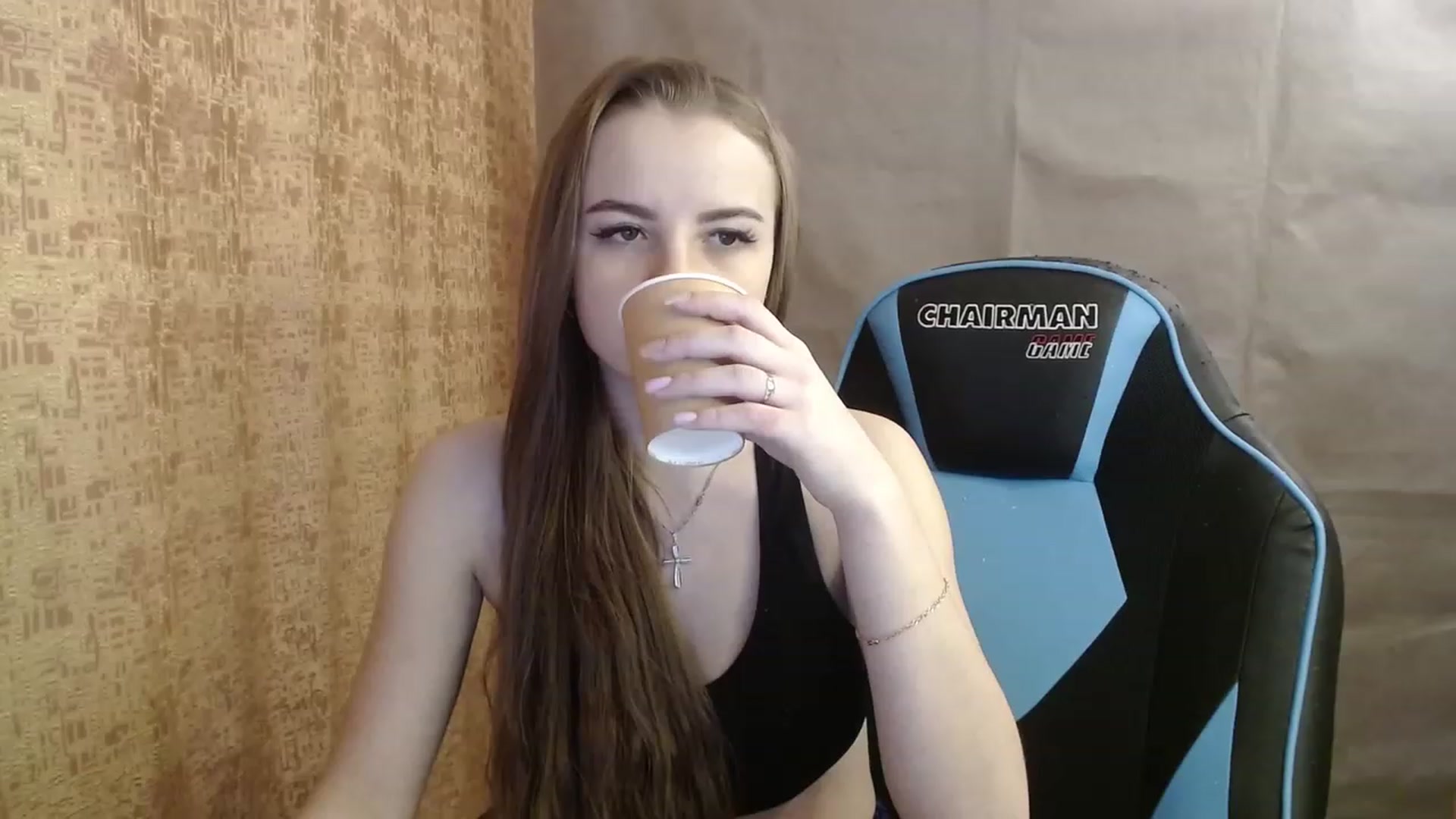 Gallery image thumbnail from Lio_noy's myfreecams stream on, 02/06/2023, 15:06 image 9 of 20
