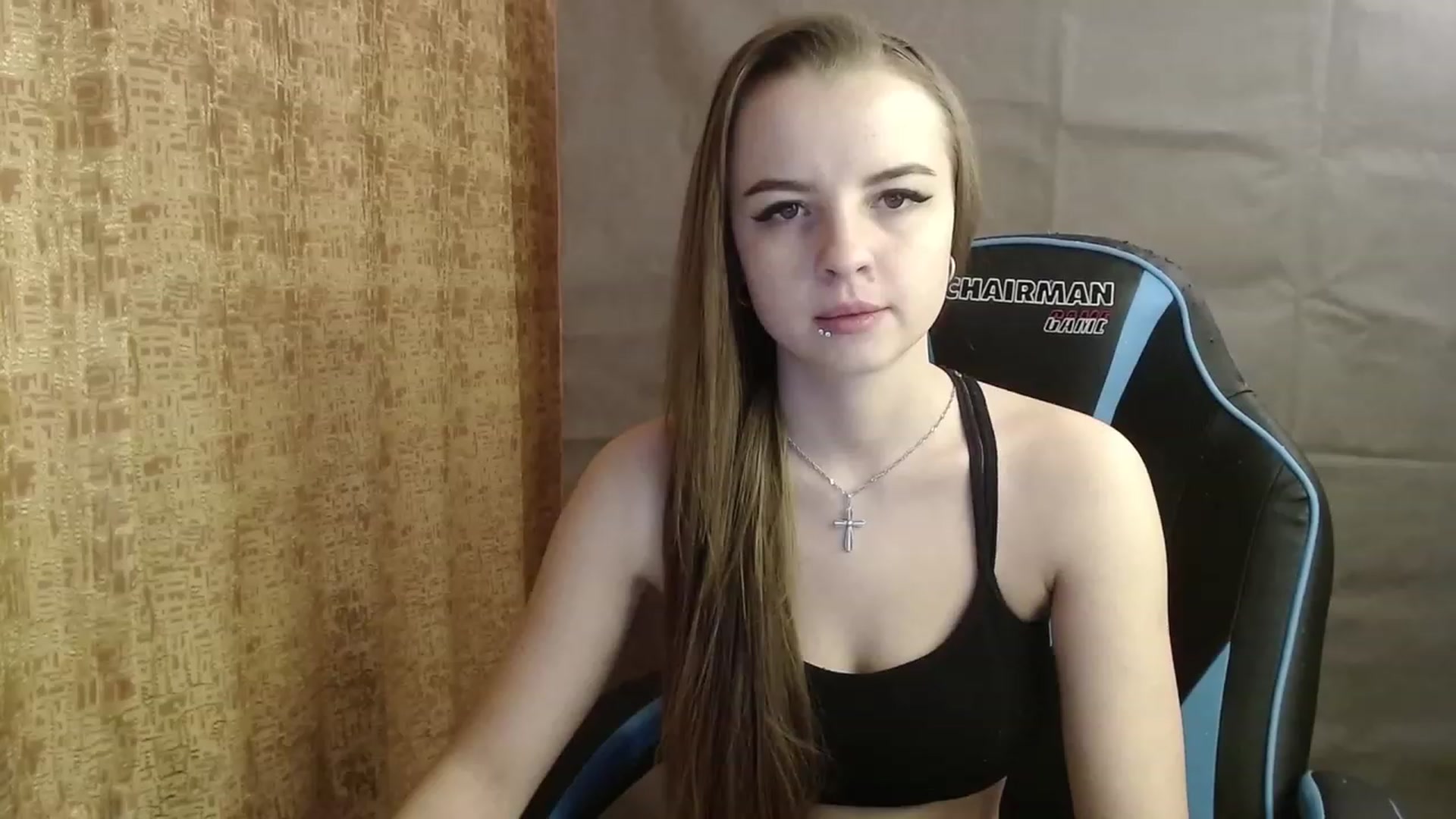 Gallery image thumbnail from Lio_noy's myfreecams stream on, 02/13/2023, 16:26 image 2 of 20