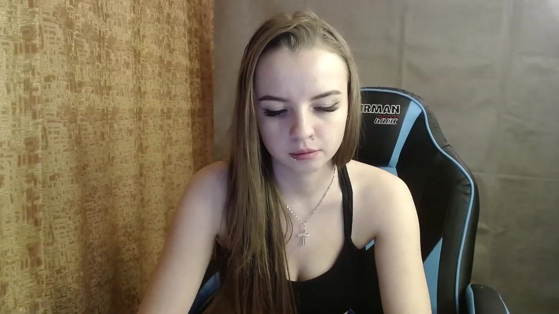 Gallery image thumbnail from Lio_noy's myfreecams stream on, 02/13/2023, 22:21 image 15 of 20