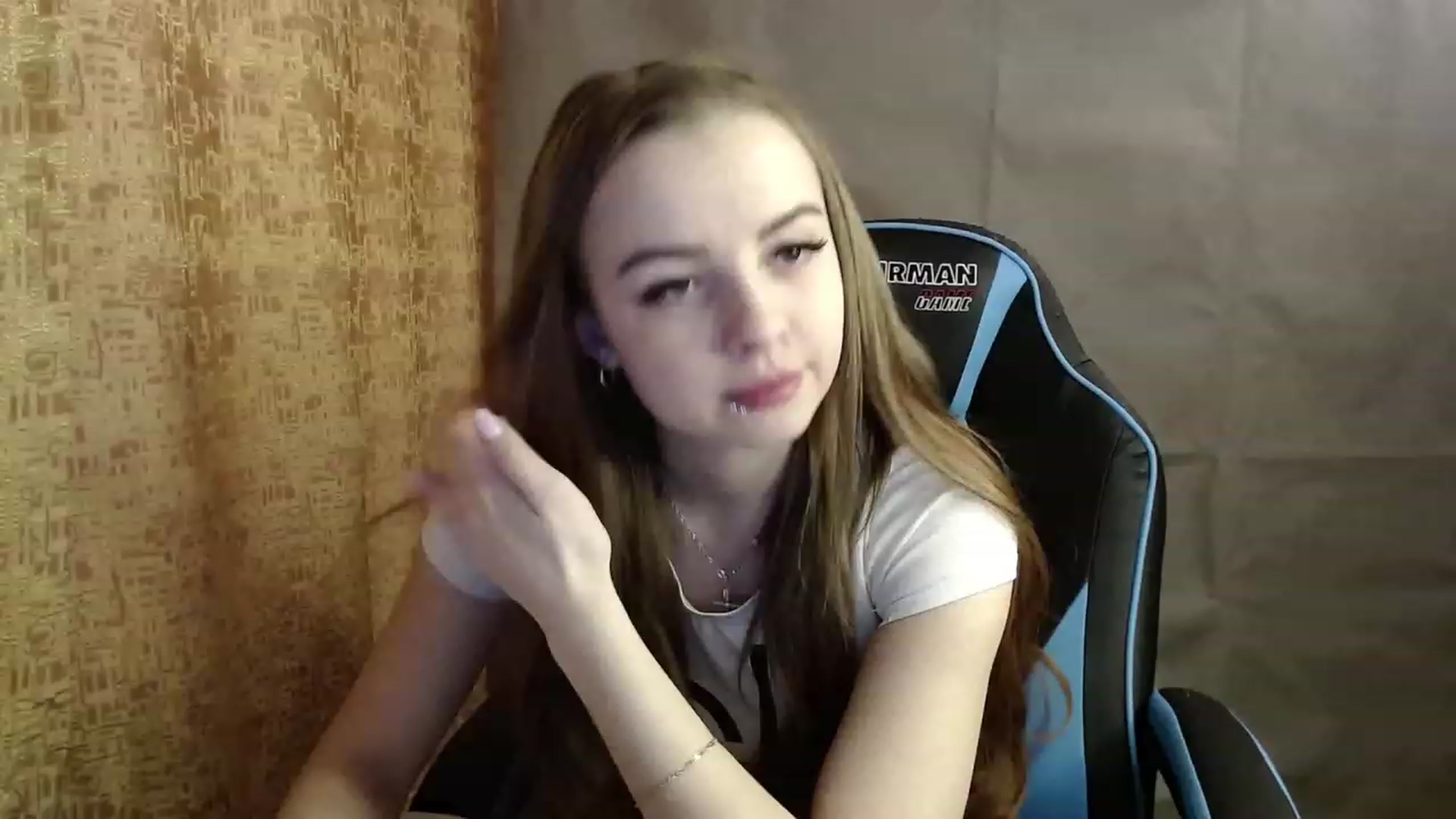 Gallery image thumbnail from Lio_noy's myfreecams stream on, 02/18/2023, 14:52 image 7 of 20