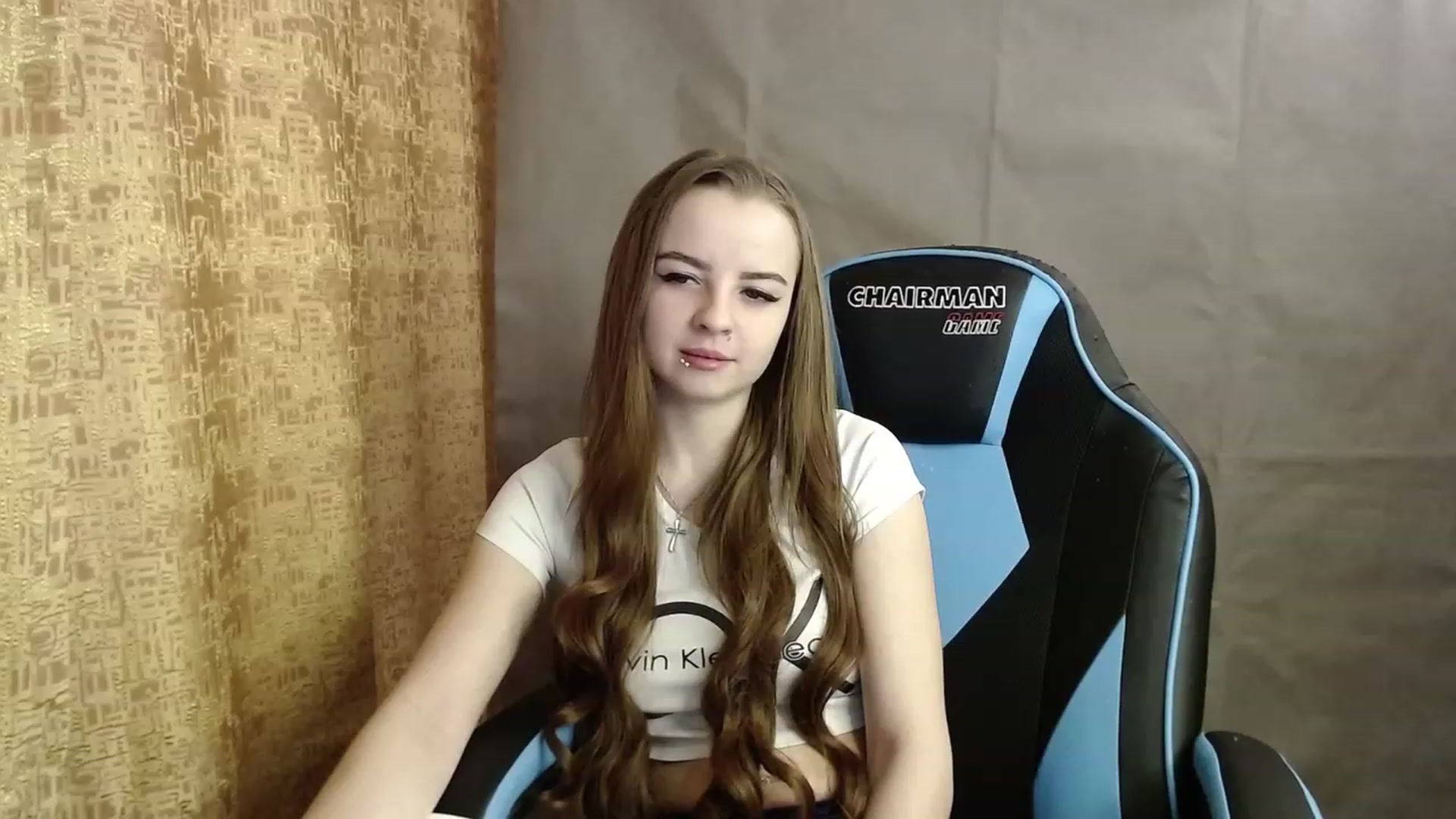 Gallery image thumbnail from Lio_noy's myfreecams stream on, 02/18/2023, 14:52 image 14 of 20