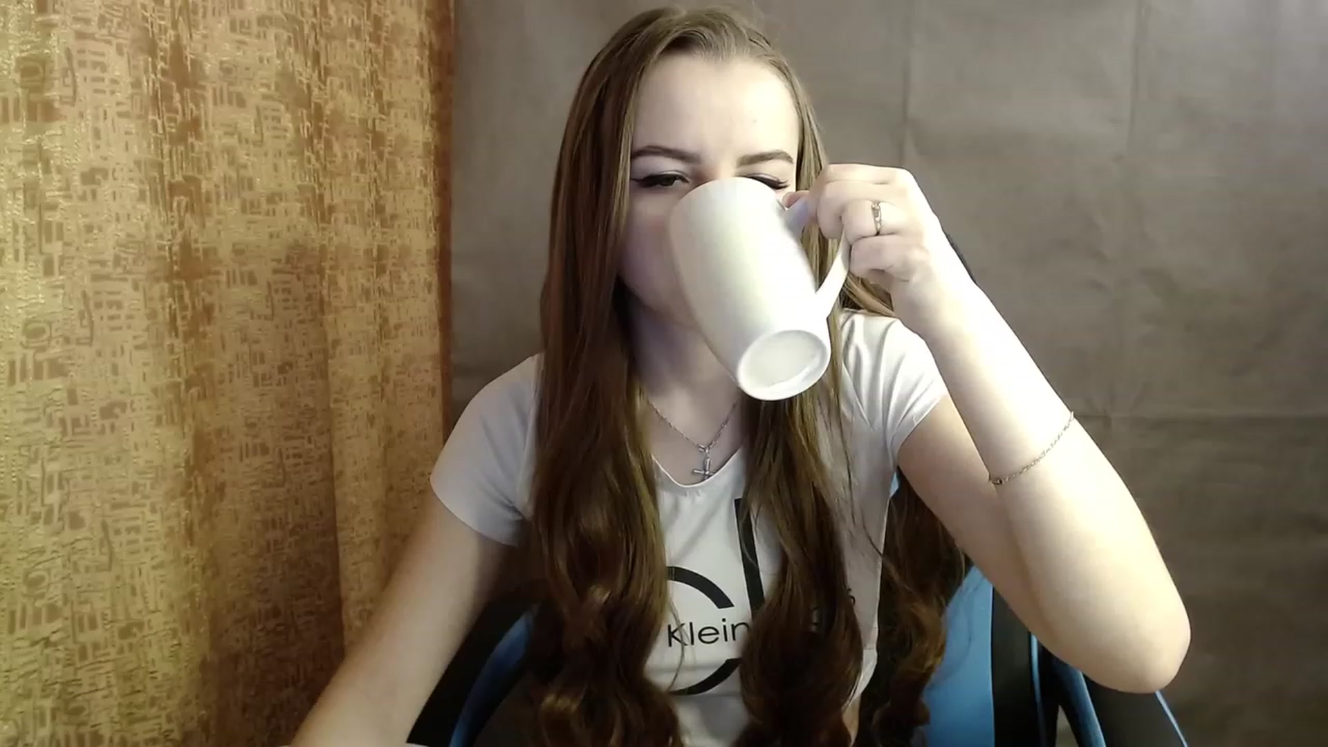 Gallery image thumbnail from Lio_noy's myfreecams stream on, 02/18/2023, 14:52 image 8 of 20