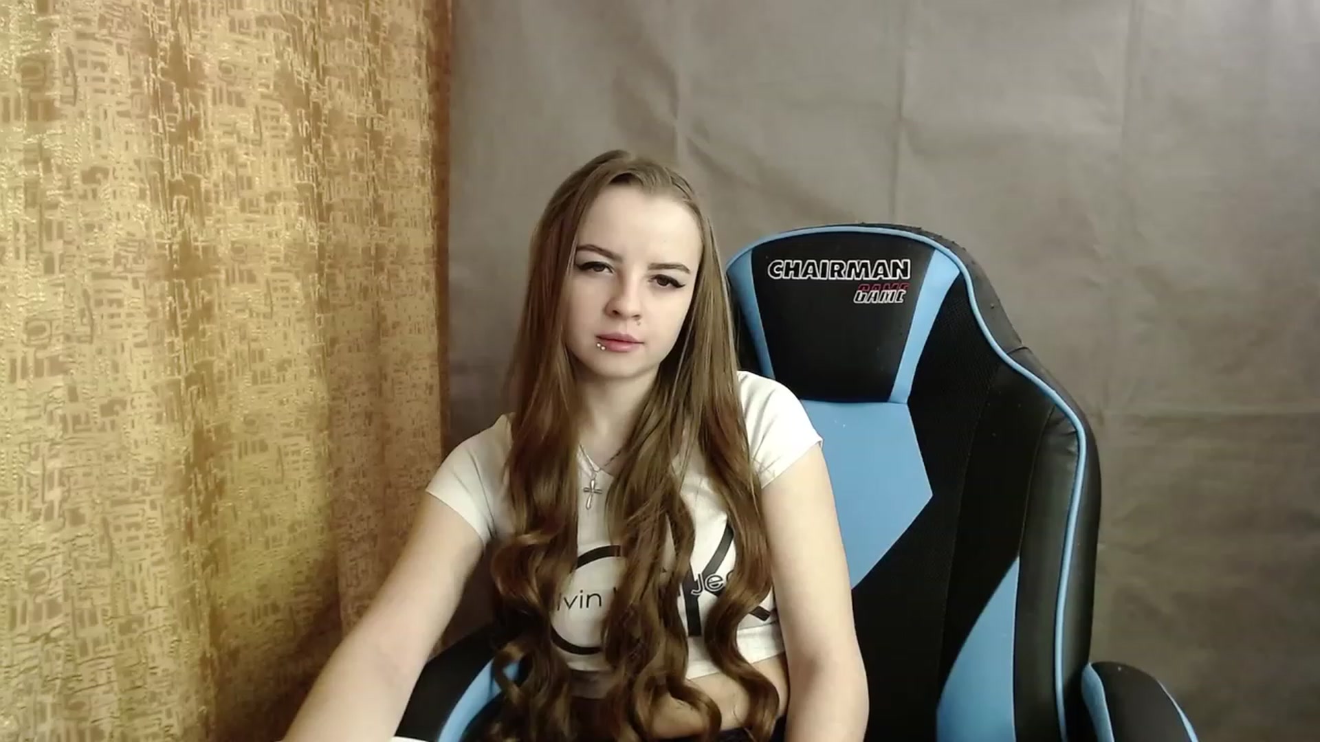 Gallery image thumbnail from Lio_noy's myfreecams stream on, 02/18/2023, 14:52 image 17 of 20