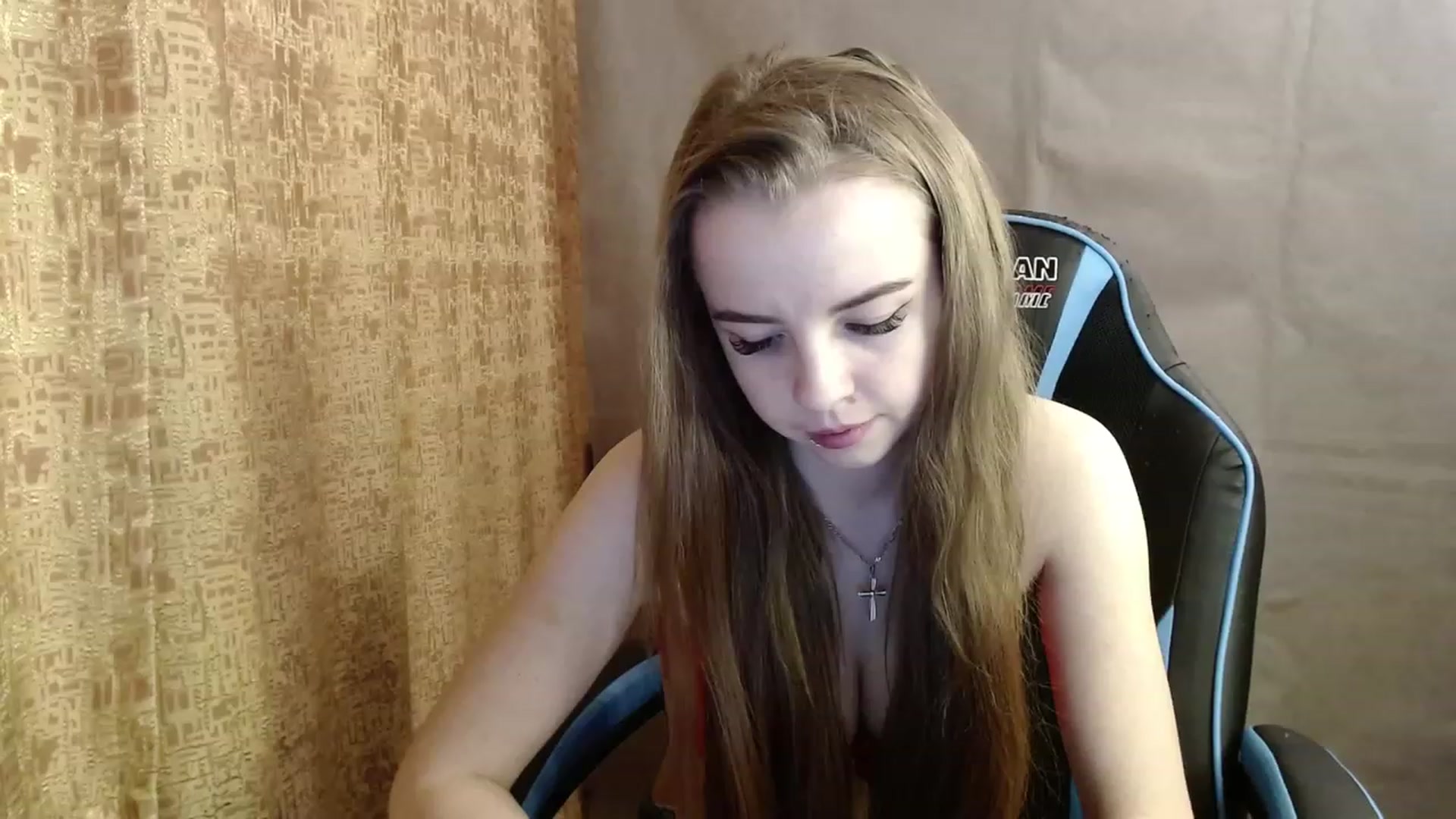 Gallery image thumbnail from Lio_noy's myfreecams stream on, 02/28/2023, 22:36 image 9 of 20
