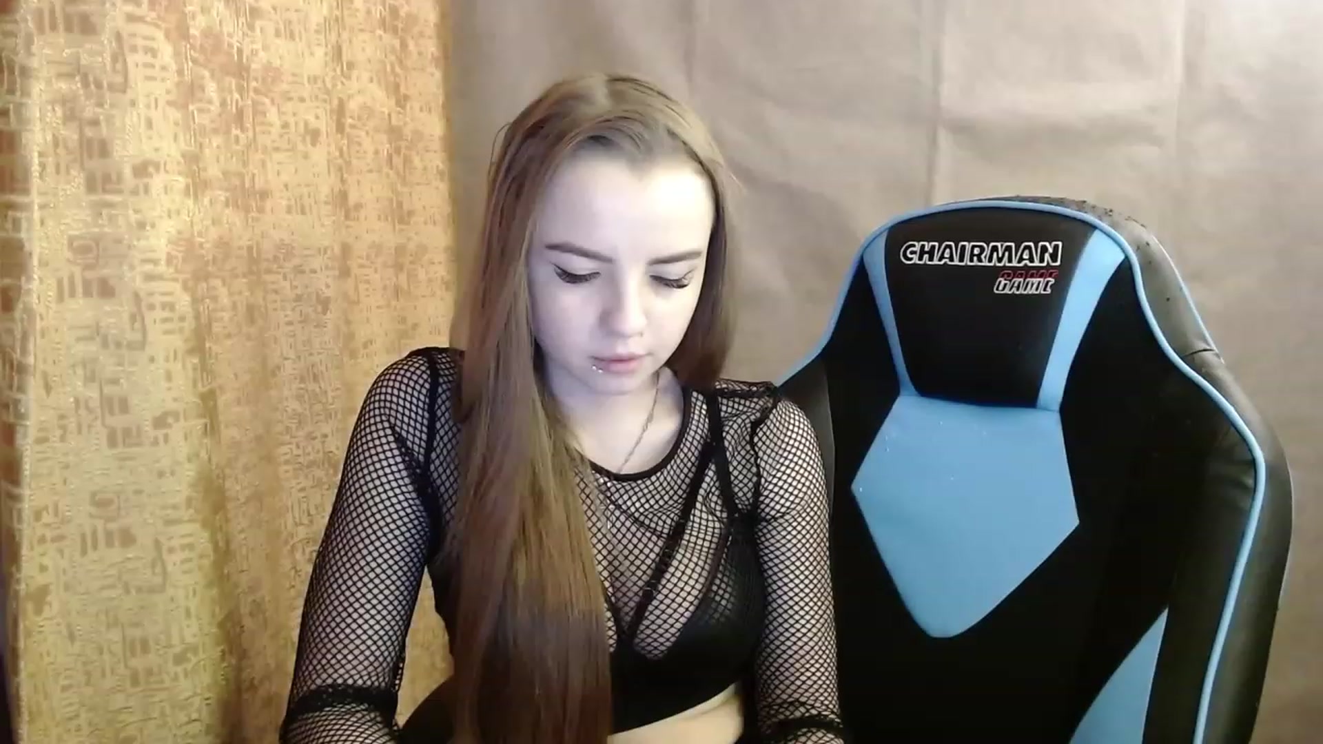 Gallery image thumbnail from Lio_noy's myfreecams stream on, 03/04/2023, 21:03 image 2 of 20