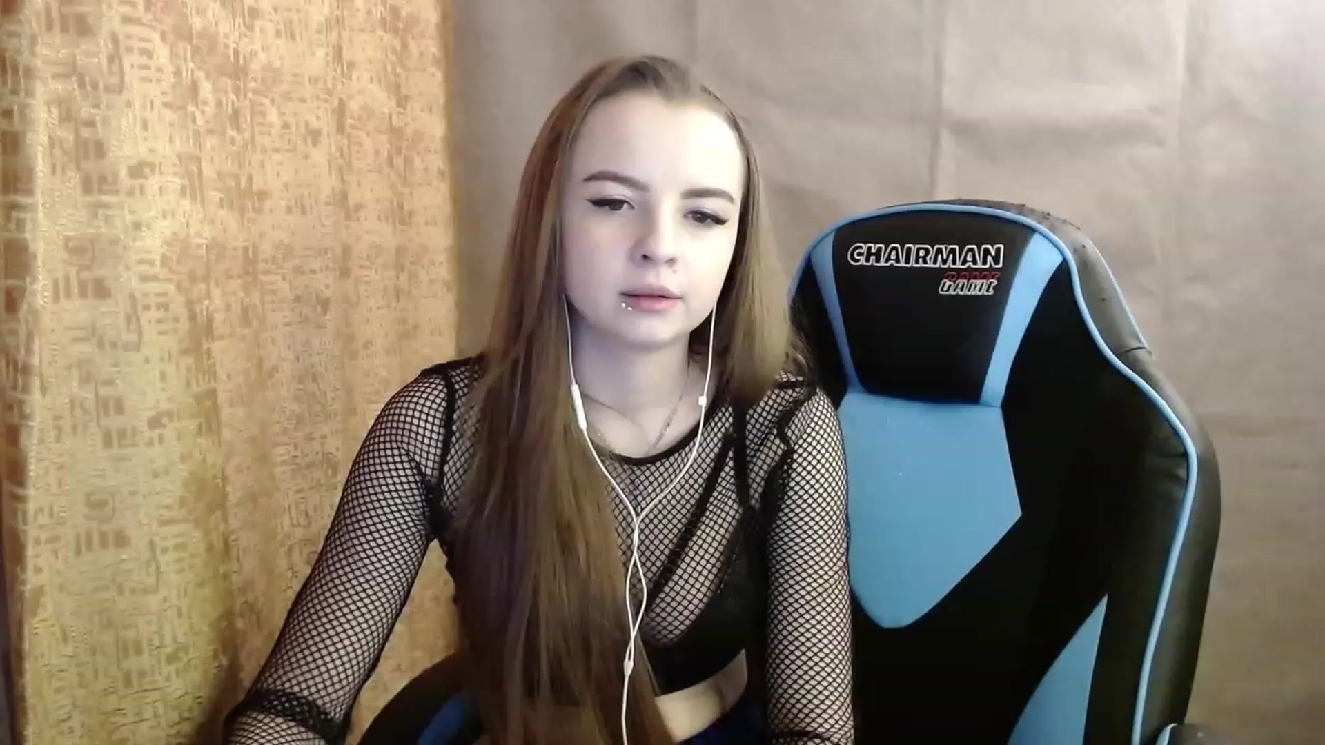 Gallery image thumbnail from Lio_noy's myfreecams stream on, 03/04/2023, 21:03 image 14 of 20