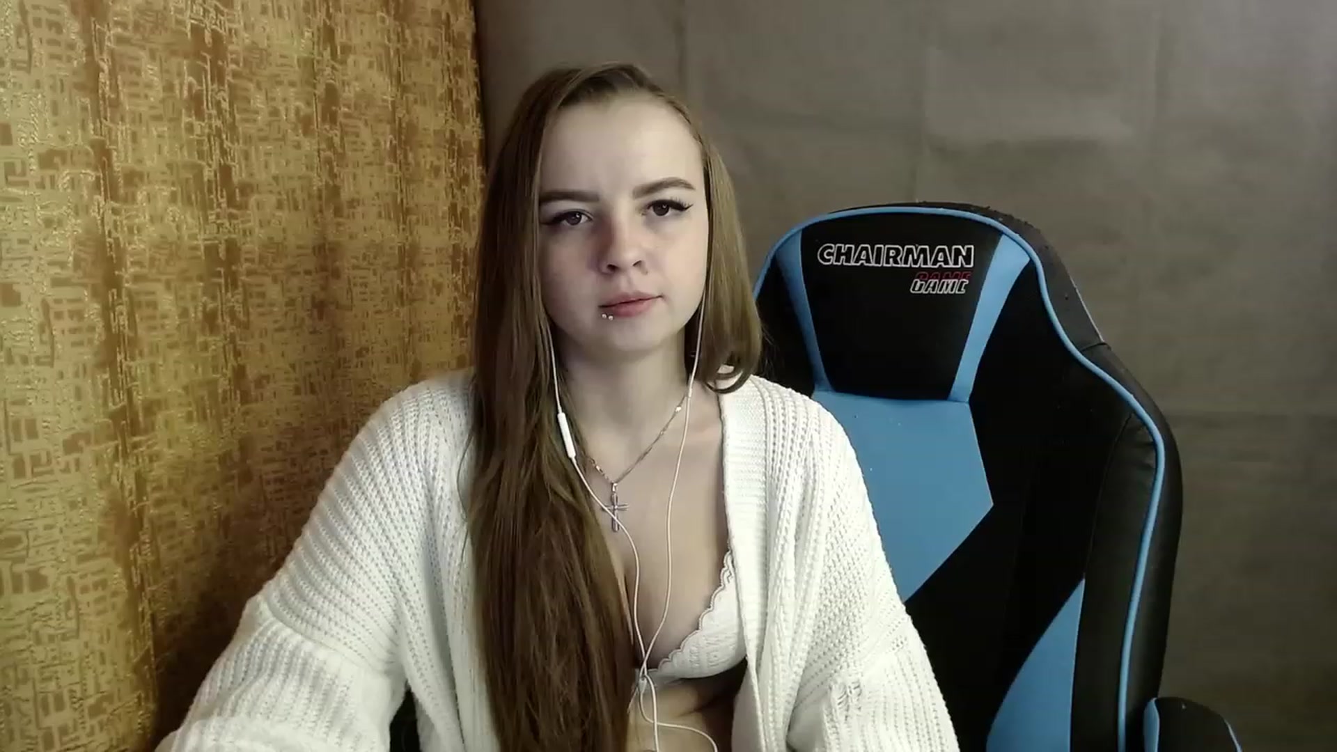 Gallery image thumbnail from Lio_noy's myfreecams stream on, 03/12/2023, 02:19 image 20 of 20