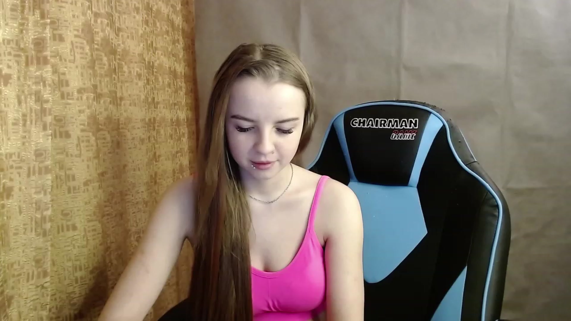 Gallery image thumbnail from Lio_noy's myfreecams stream on, 03/17/2023, 23:00 image 7 of 20