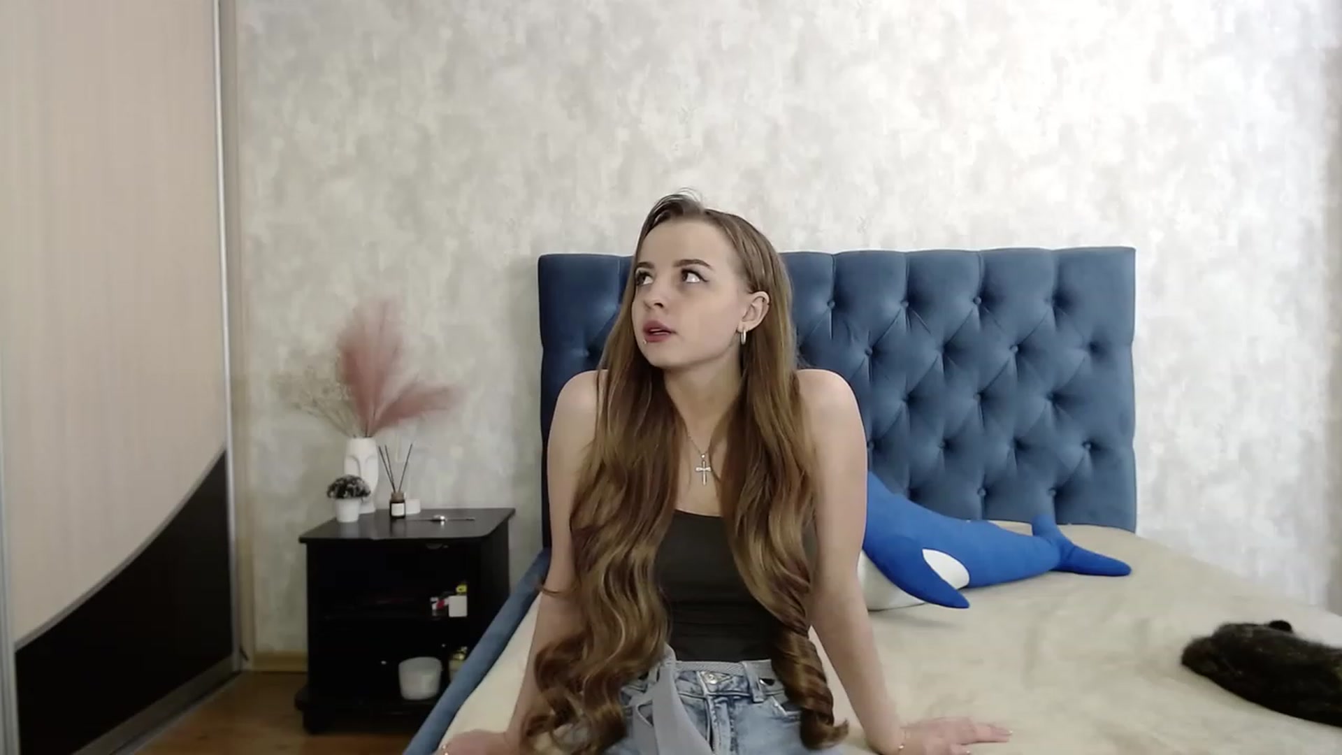 Gallery image thumbnail from Lio_noy's myfreecams stream on, 04/16/2023, 22:54 image 11 of 20