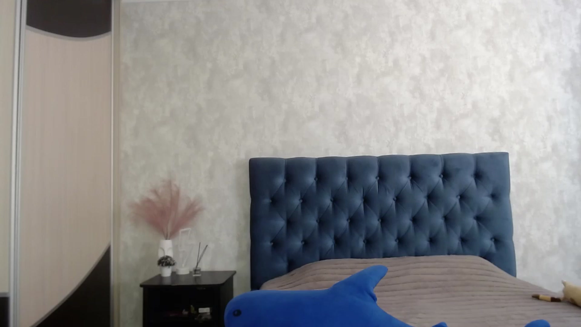 Gallery image thumbnail from Lio_noy's myfreecams stream on, 05/12/2023, 14:51 image 17 of 20