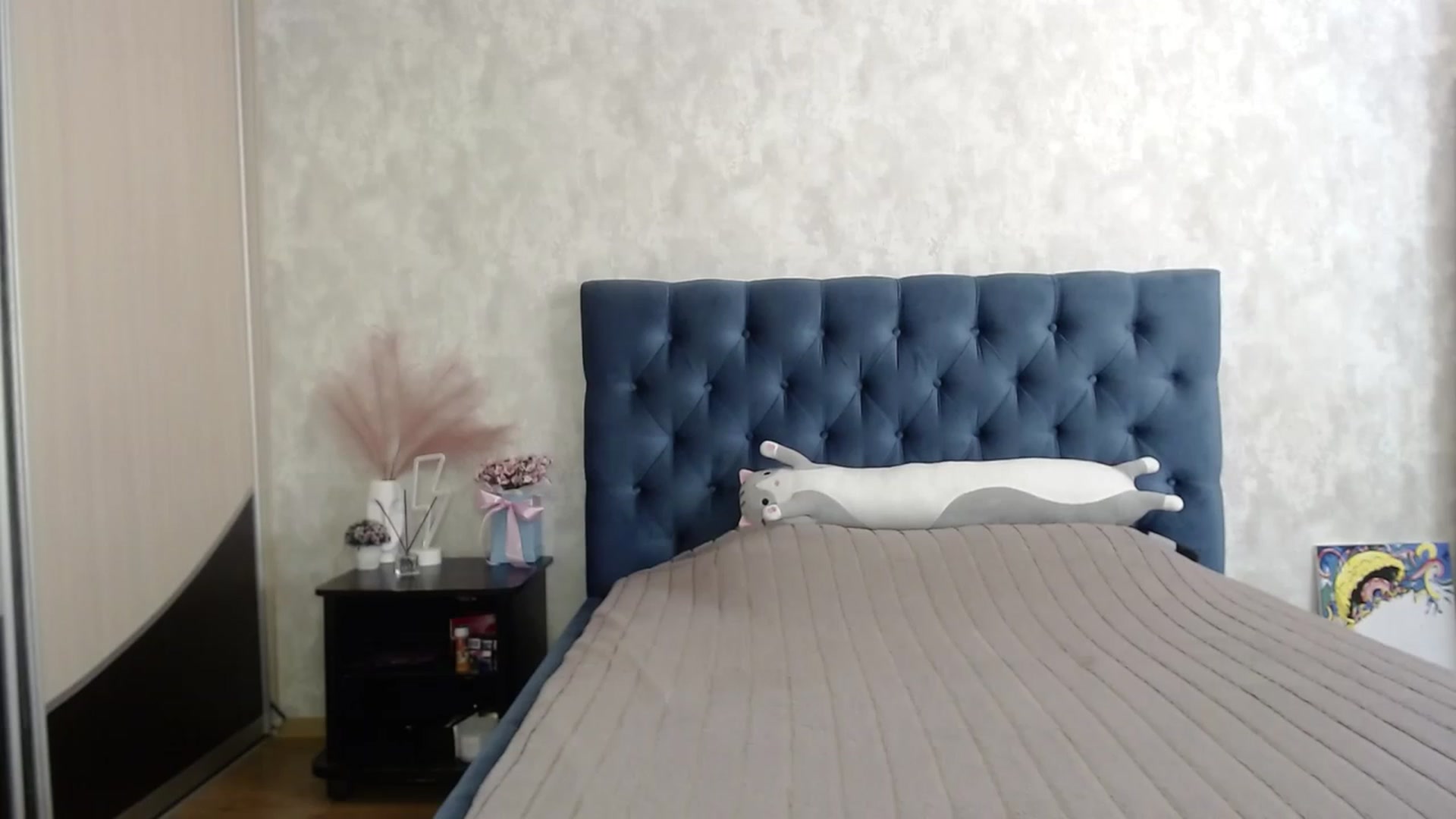 Gallery image thumbnail from Lio_noy's myfreecams stream on, 06/14/2023, 13:47 image 6 of 20