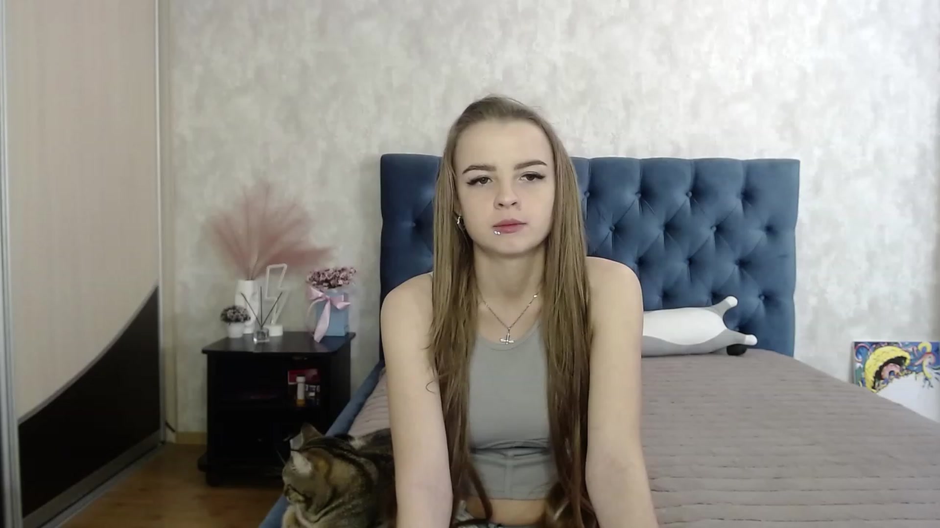 Gallery image thumbnail from Lio_noy's myfreecams stream on, 06/15/2023, 23:36 image 18 of 20