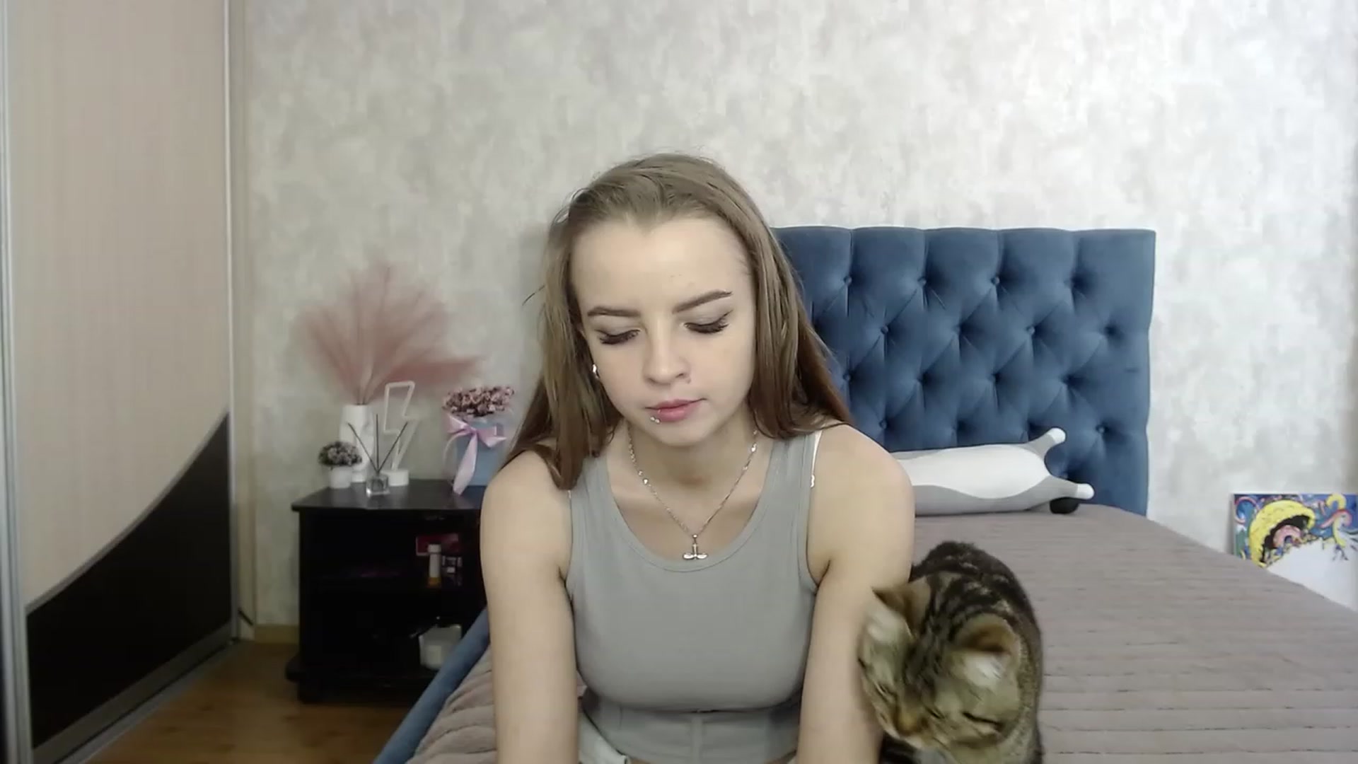 Gallery image thumbnail from Lio_noy's myfreecams stream on, 06/15/2023, 23:36 image 8 of 20